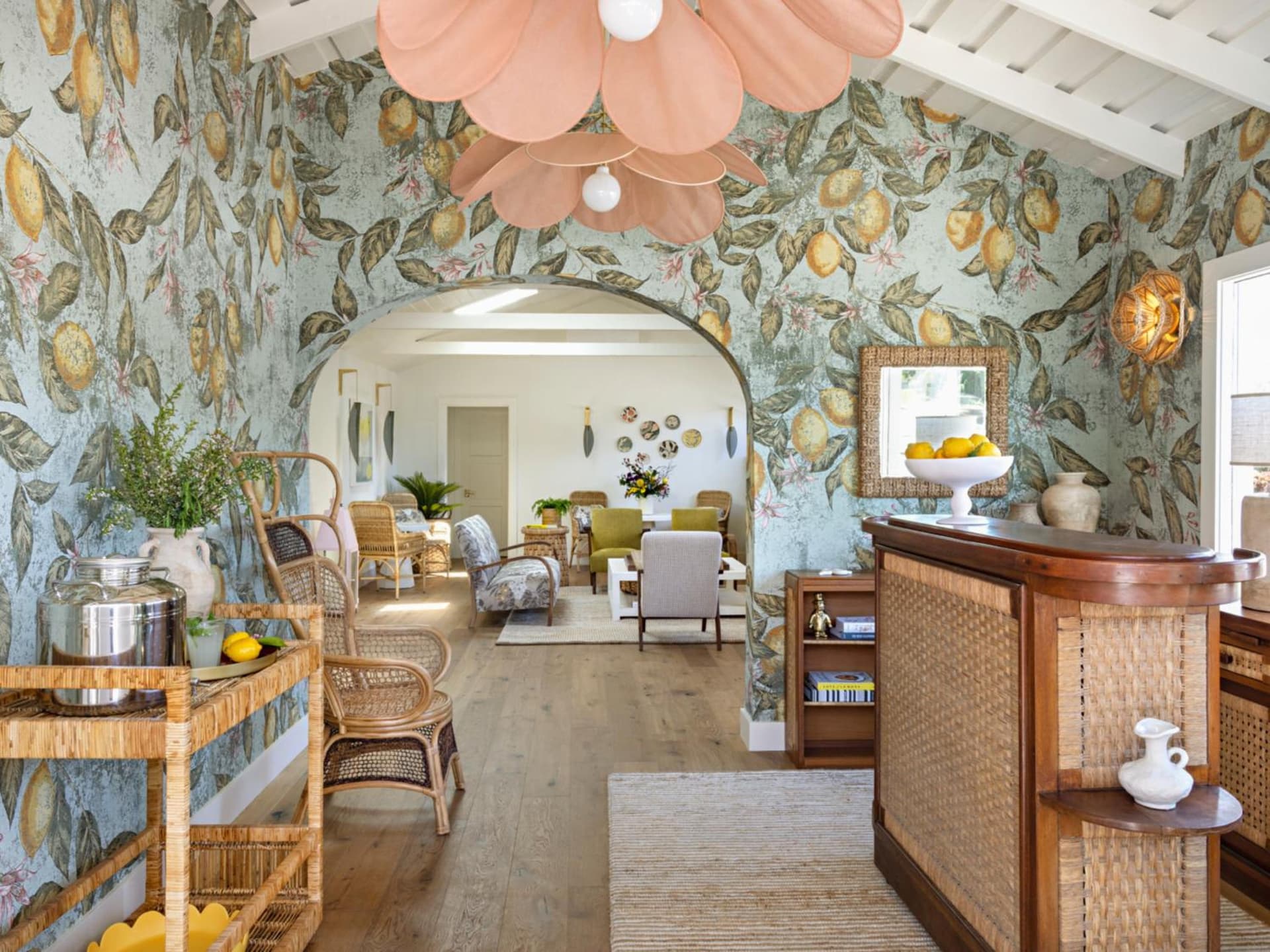 Farmhouse Paso property views in Paso Robles, CA — gallery photo 3