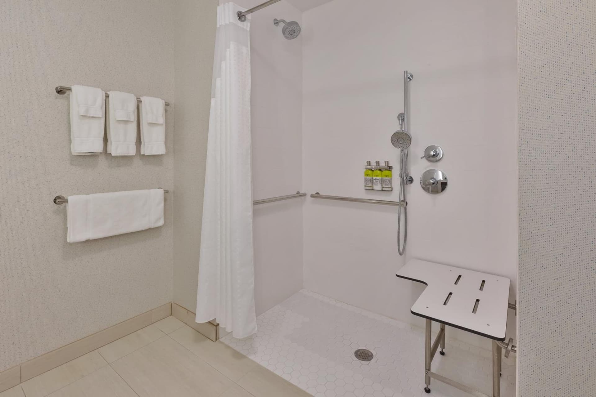 Holiday Inn Express & Suites - Milan - Sandusky Area by IHG gallery photo in Milan, OH — image 12