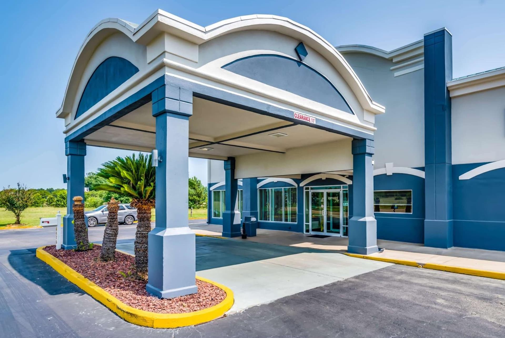 Days Inn by Wyndham Coliseum Montgomery AL property views in Montgomery, AL — gallery photo 3