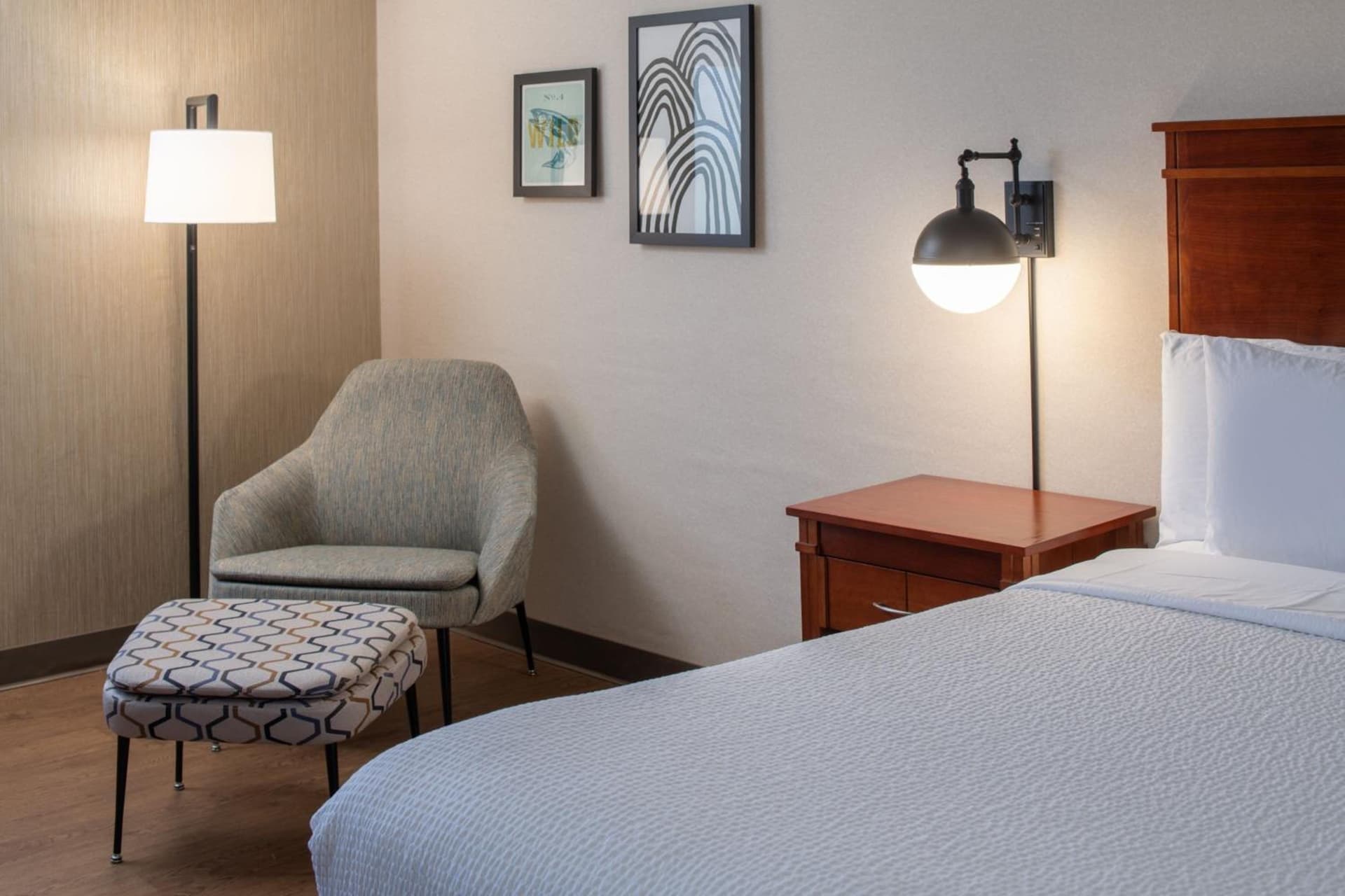 Four Points by Sheraton Bellingham Hotel & Conference Center interior in Bellingham, WA — gallery photo 2