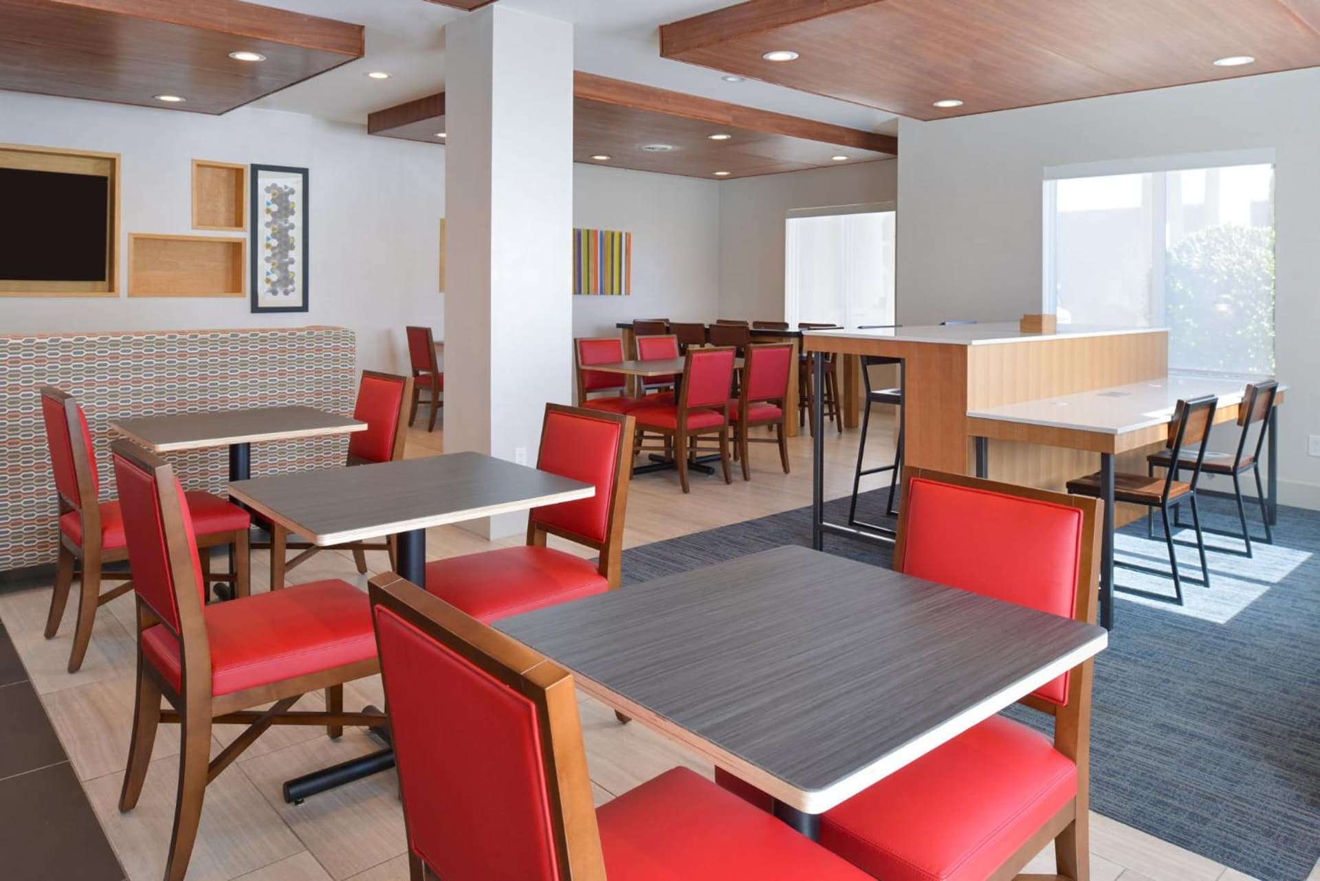 Holiday Inn Express & Suites Abilene by IHG gallery photo in Abilene, TX — image 42