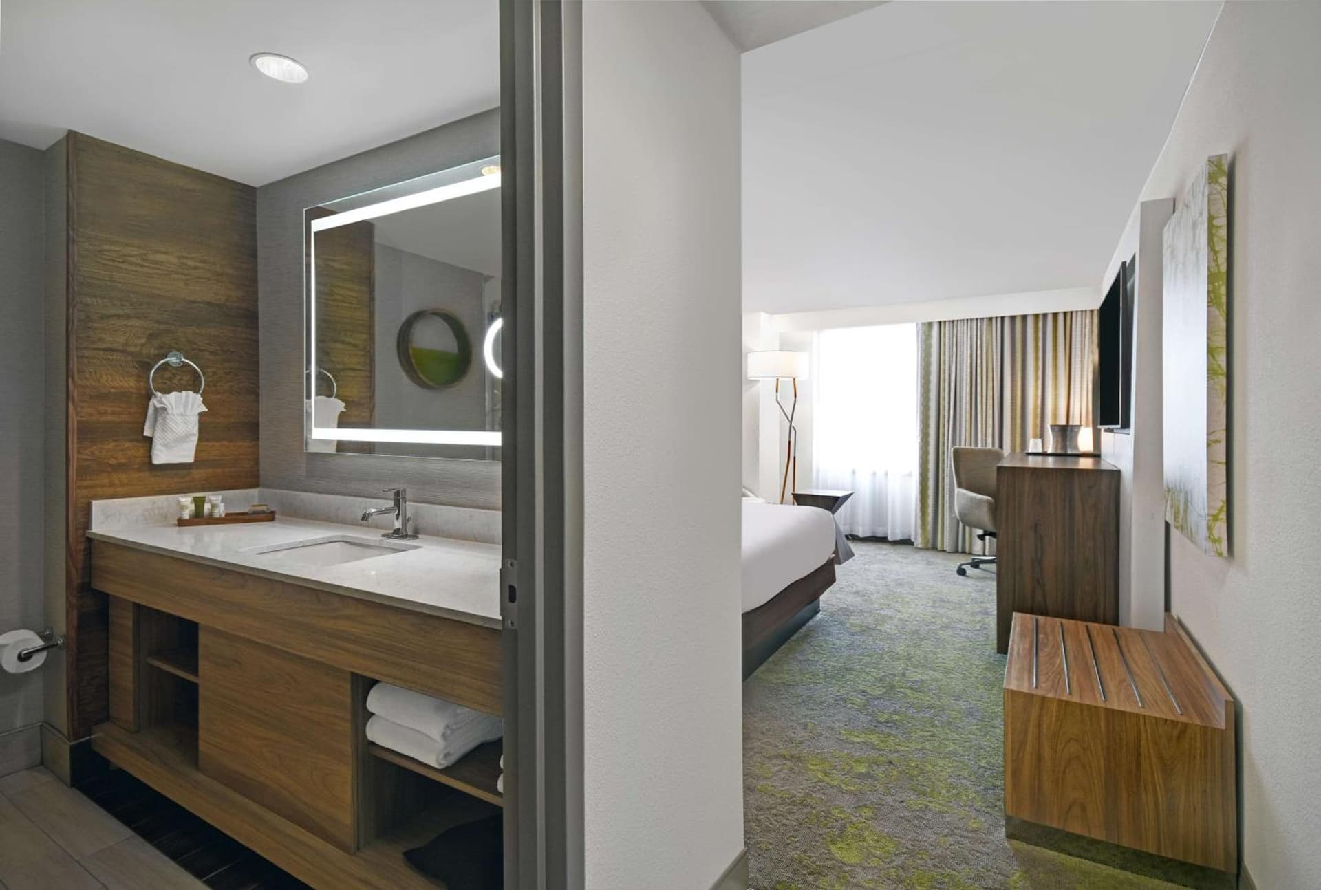 Hilton Hasbrouck Heights-Meadowlands gallery photo in Hasbrouck Heights, NJ — image 31