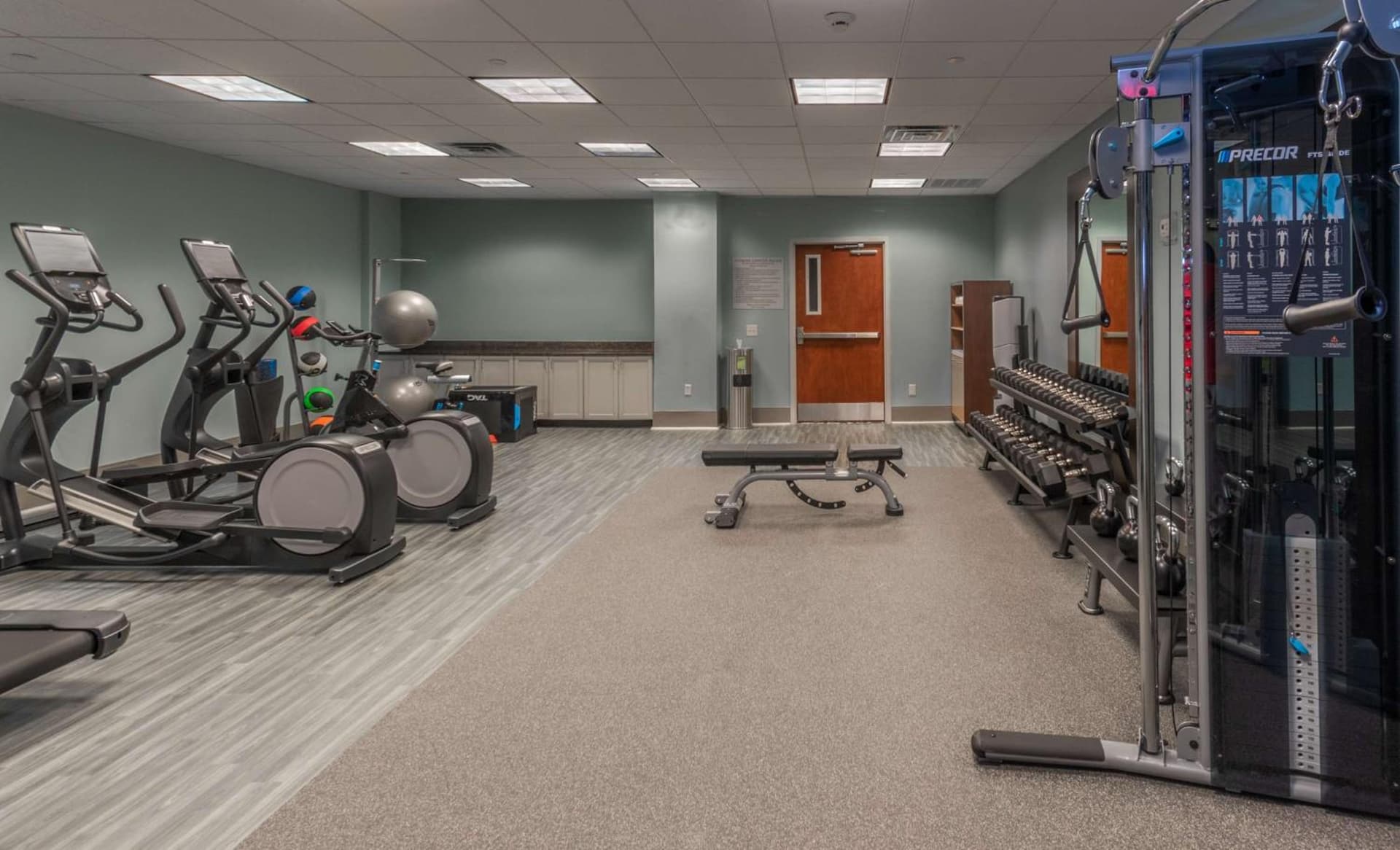 DoubleTree by Hilton New Bern - Riverfront gallery photo in New Bern, NC — image 27