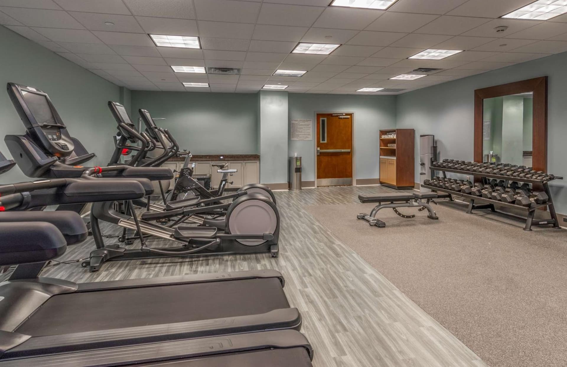 DoubleTree by Hilton New Bern - Riverfront gallery photo in New Bern, NC — image 4