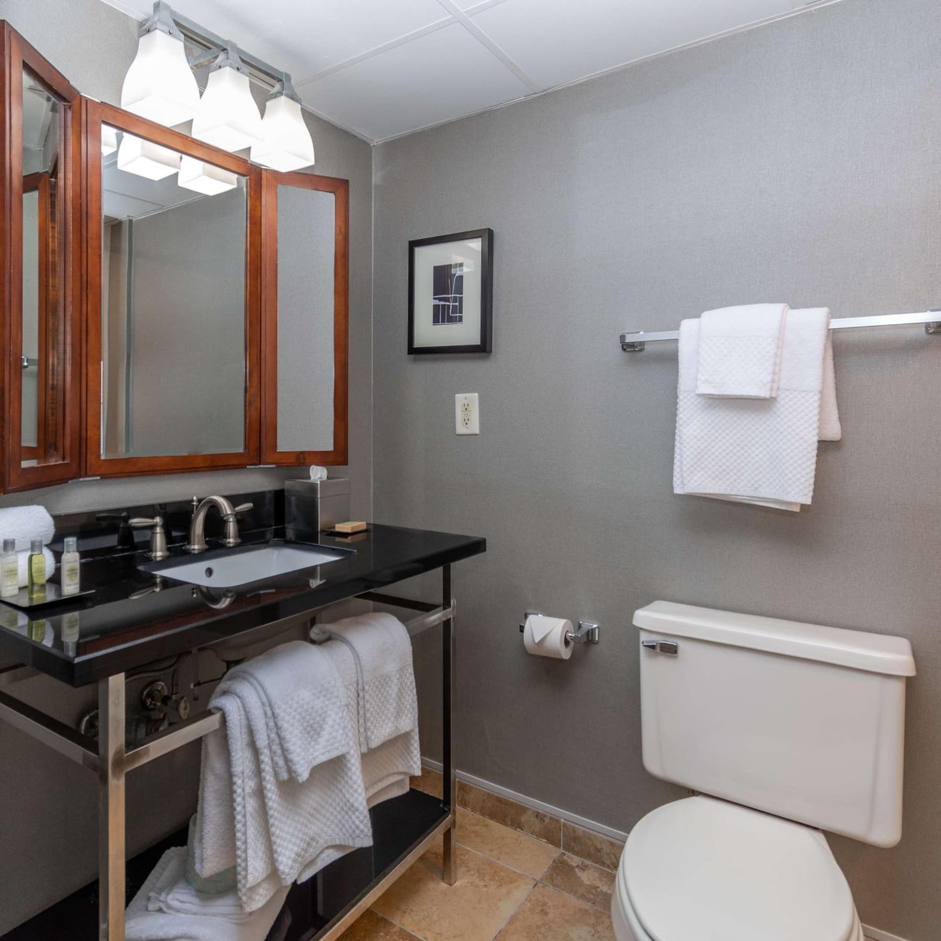 DoubleTree by Hilton New Bern - Riverfront gallery photo in New Bern, NC — image 35