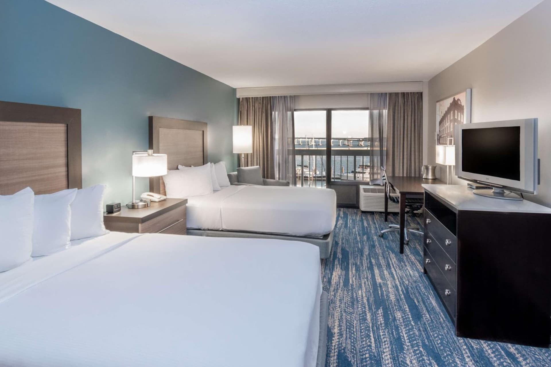 DoubleTree by Hilton New Bern - Riverfront gallery photo in New Bern, NC — image 19