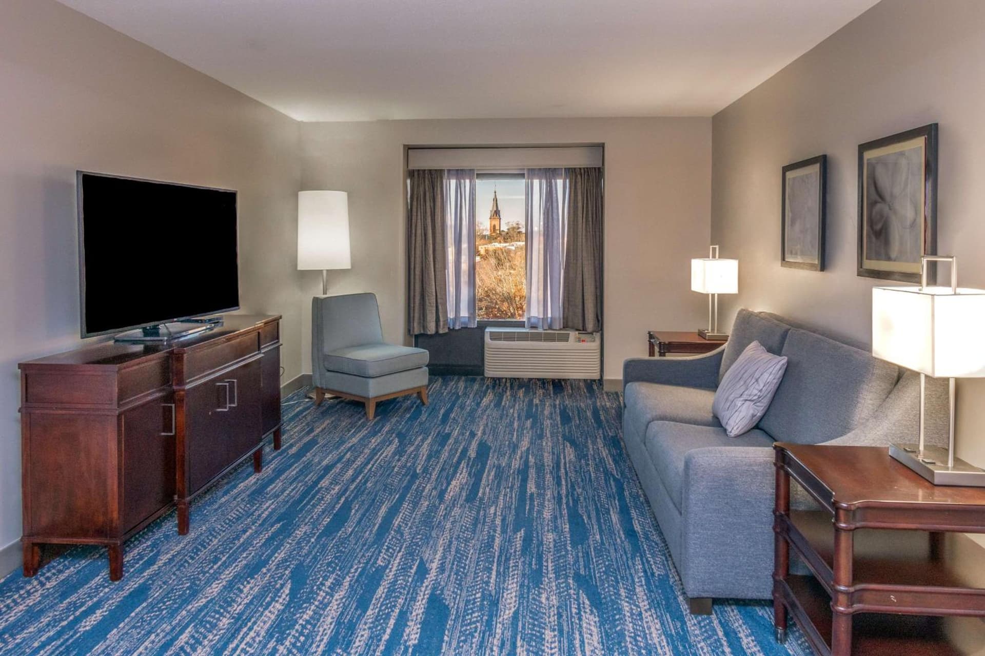 DoubleTree by Hilton New Bern - Riverfront gallery photo in New Bern, NC — image 34