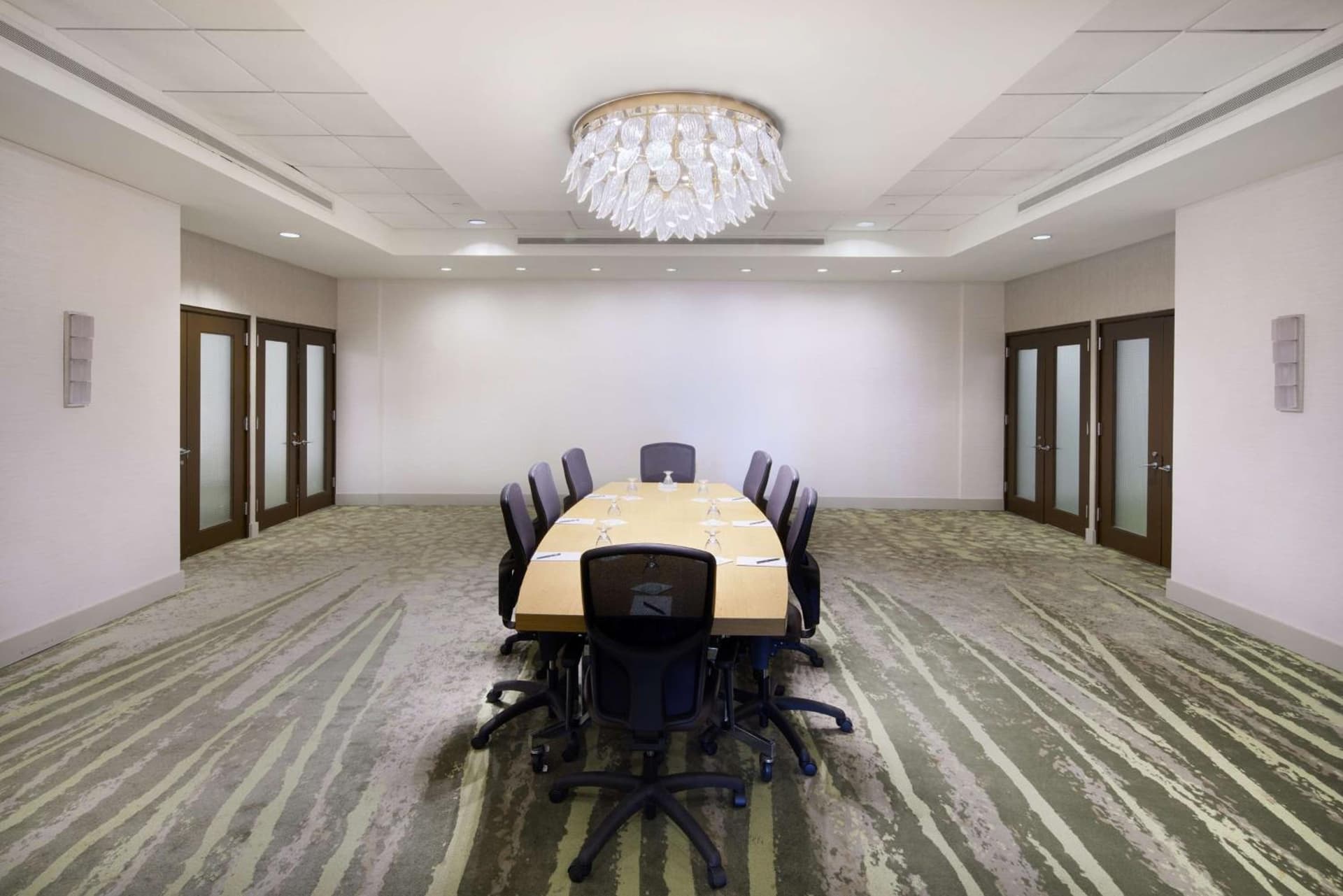 Hilton Hasbrouck Heights-Meadowlands gallery photo in Hasbrouck Heights, NJ — image 33