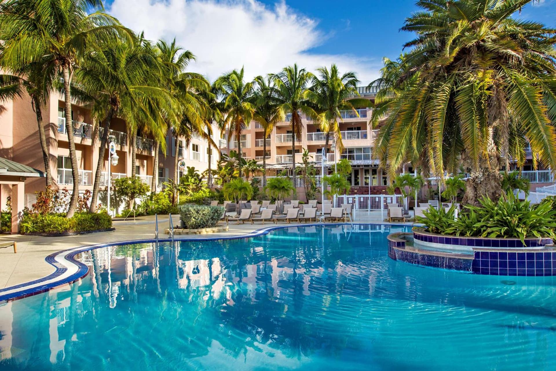 DoubleTree by Hilton Grand Key Resort interior in Key West, FL — gallery photo 2