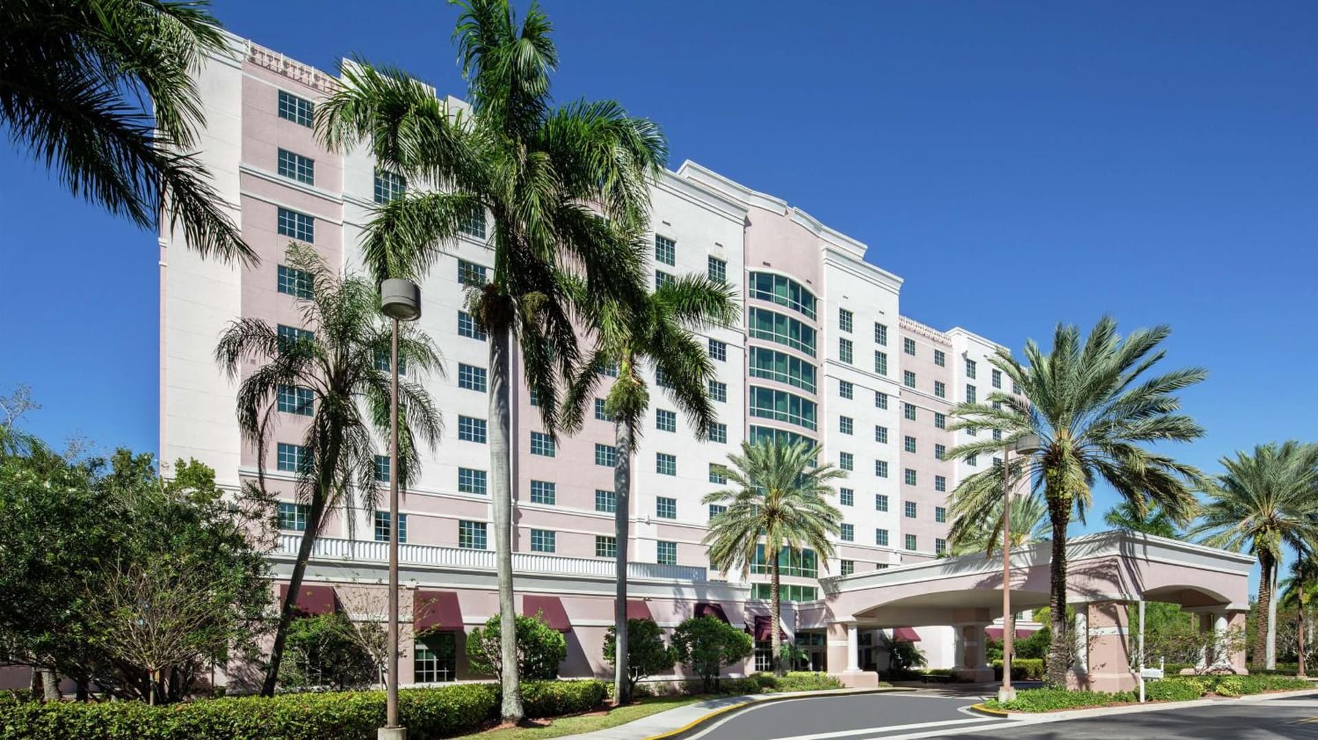 DoubleTree by Hilton Sunrise - Sawgrass Mills — hotel in Sunrise, Florida