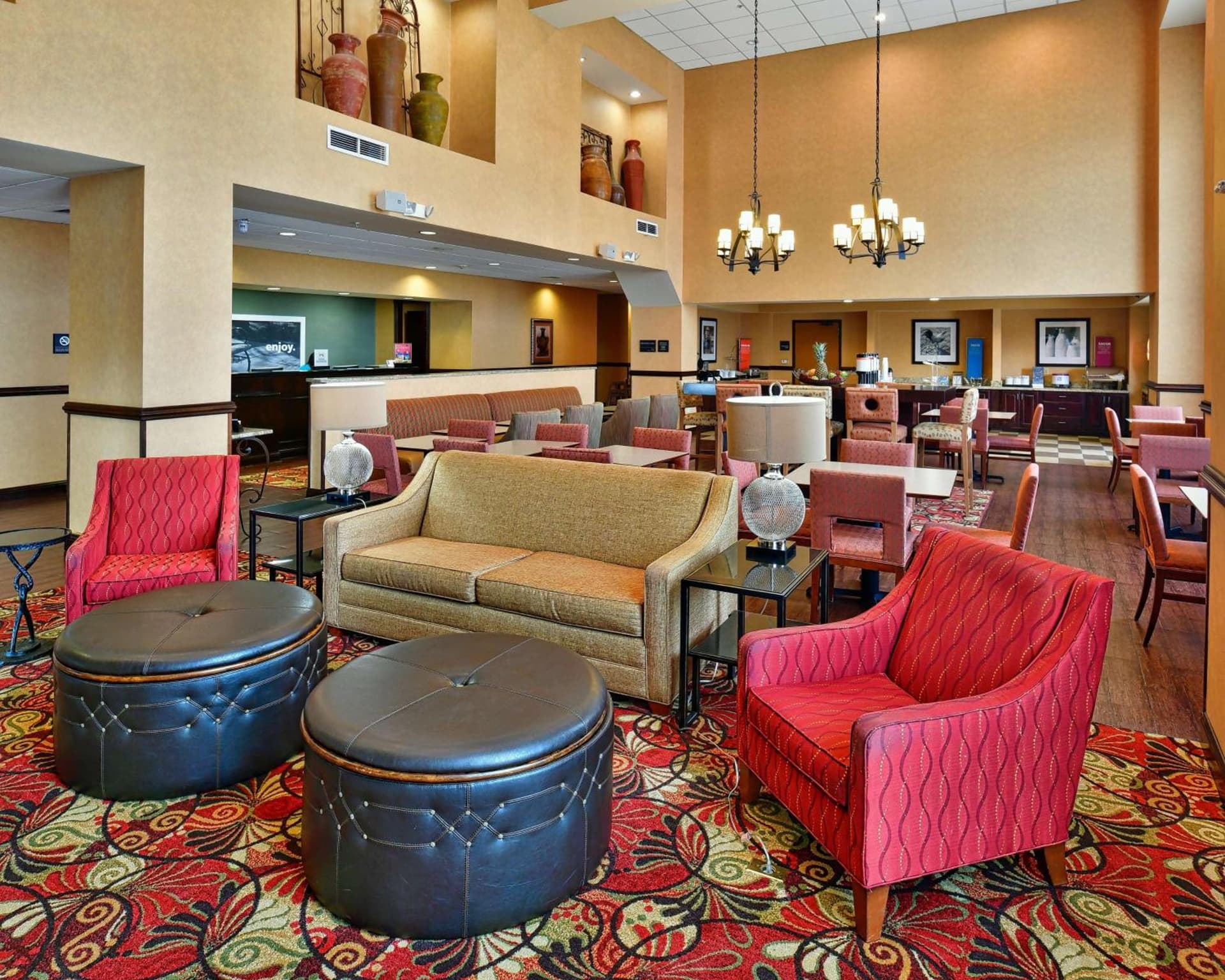 Hampton Inn & Suites Fredericksburg property views in Fredericksburg, TX — gallery photo 3