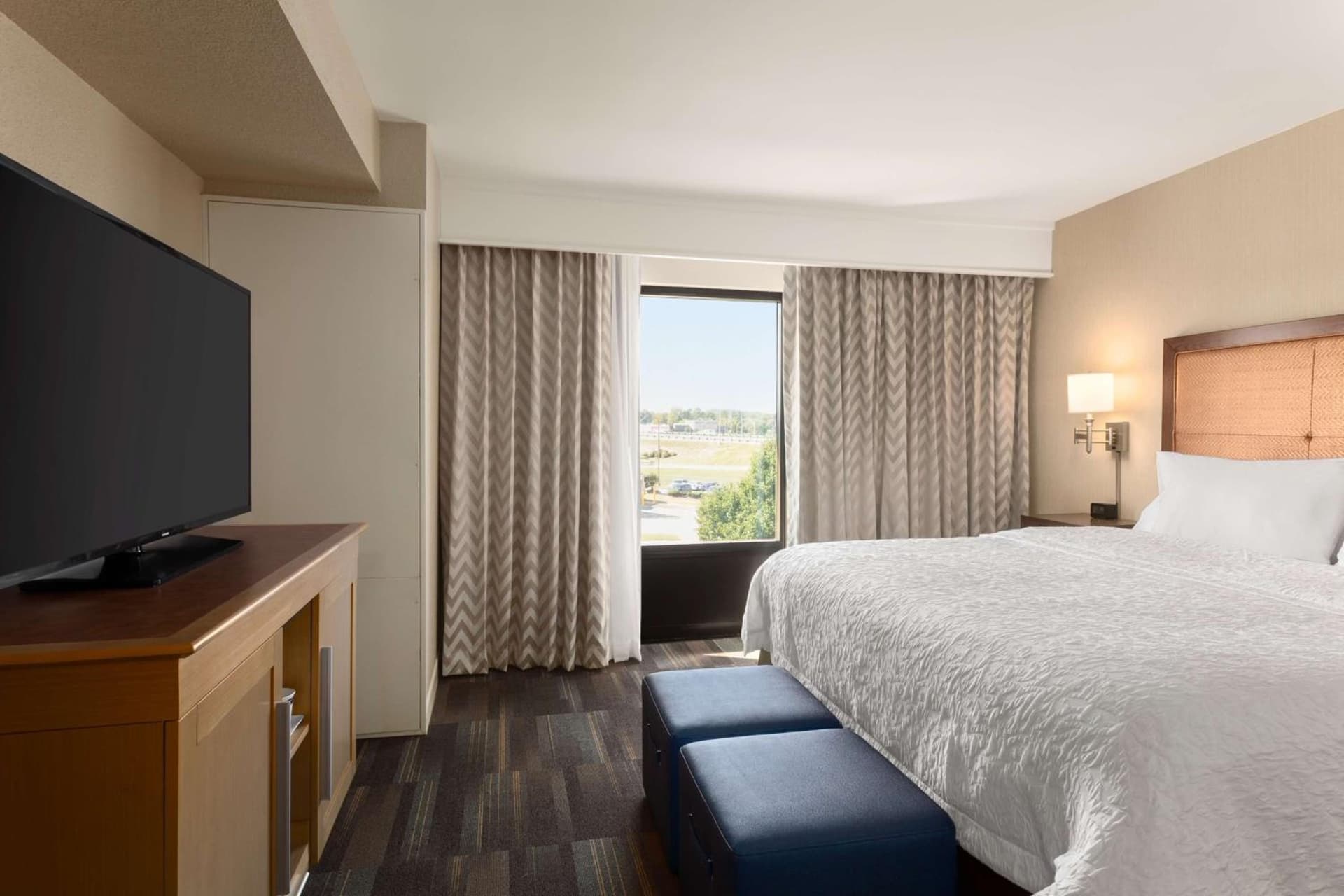 Hampton Inn by Hilton Fort Smith property views in Fort Smith, AR — gallery photo 3