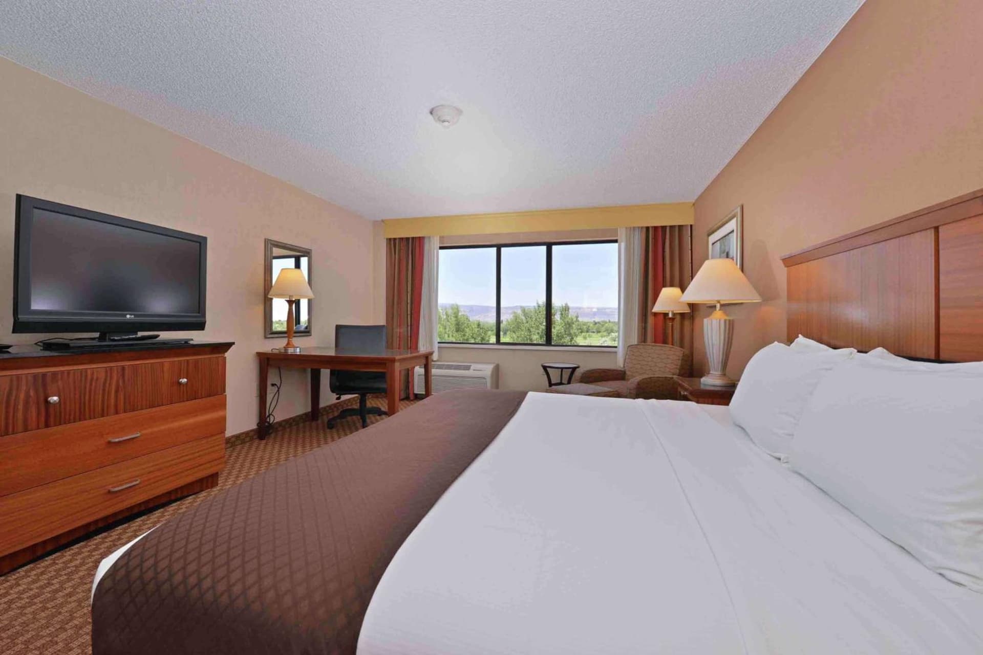 DoubleTree by Hilton Grand Junction gallery photo in Grand Junction, CO — image 34