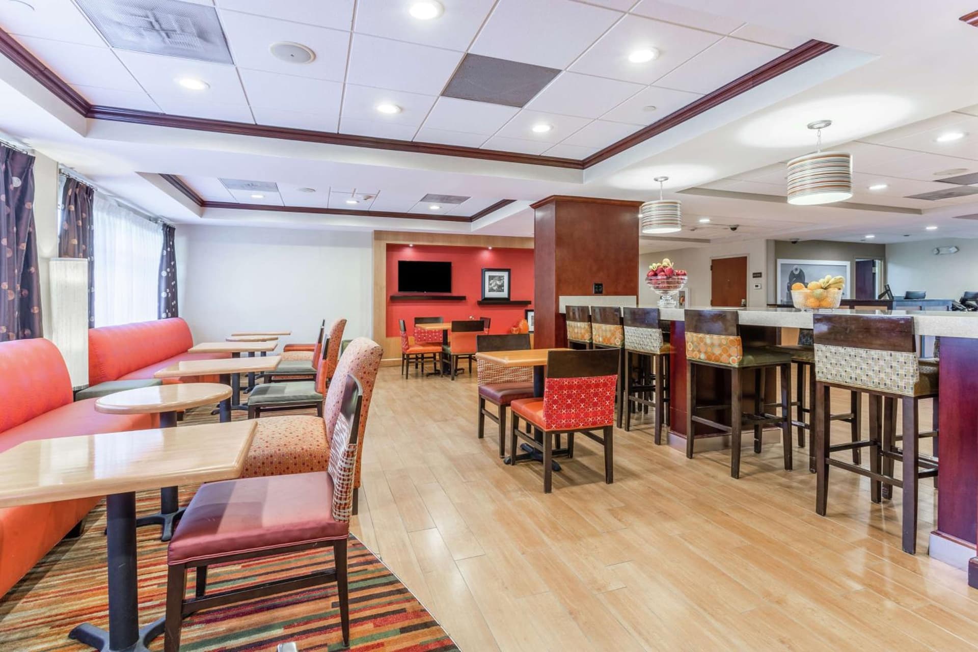 Hampton Inn Groton/Mystic property views in Groton, CT — gallery photo 3