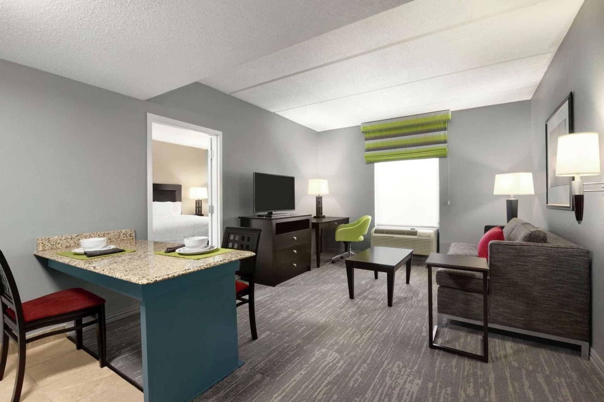 Hampton Inn and Suites Houston Clear Lake NASA gallery photo in Webster, TX — image 28