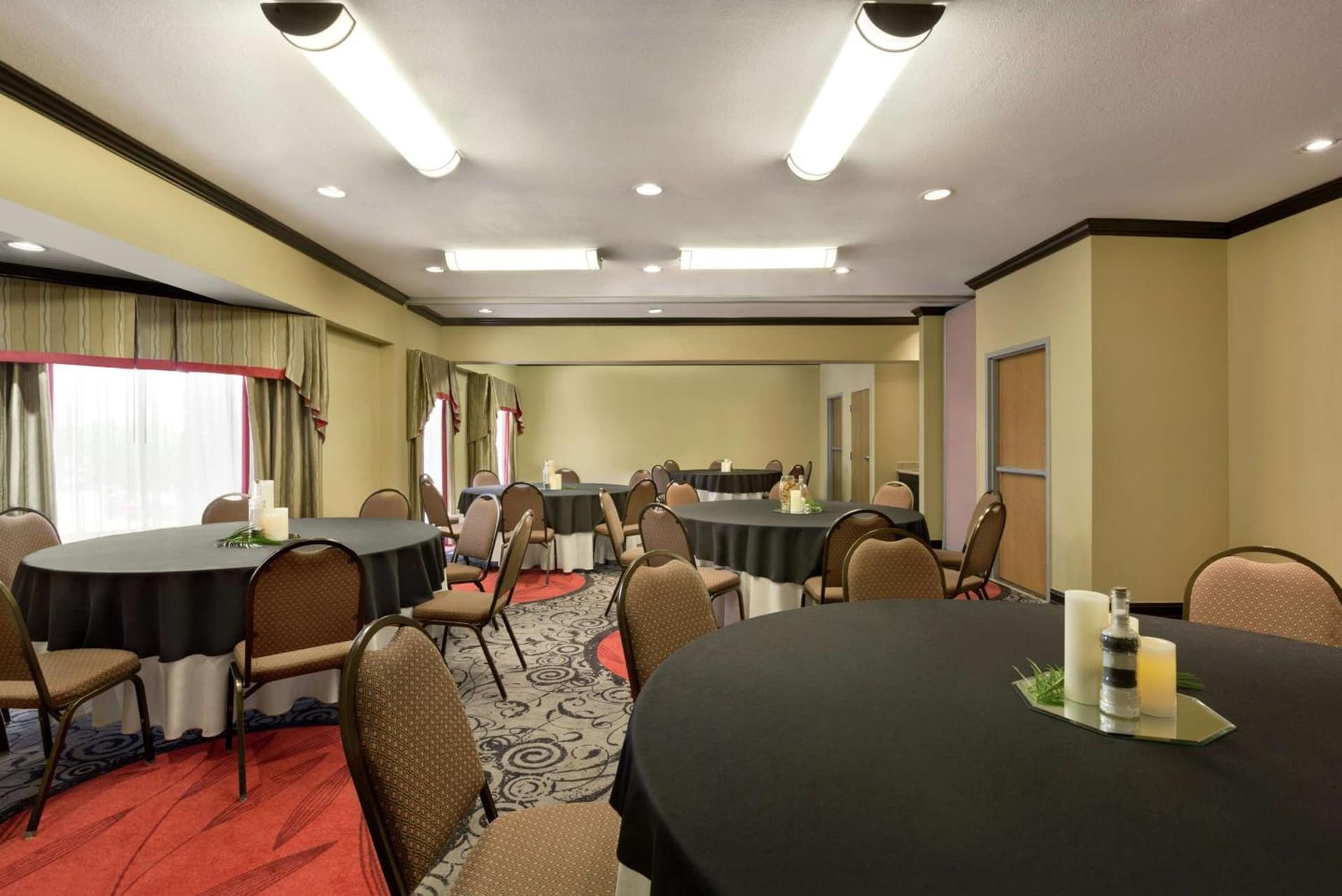 Hampton Inn and Suites Houston Clear Lake NASA gallery photo in Webster, TX — image 20