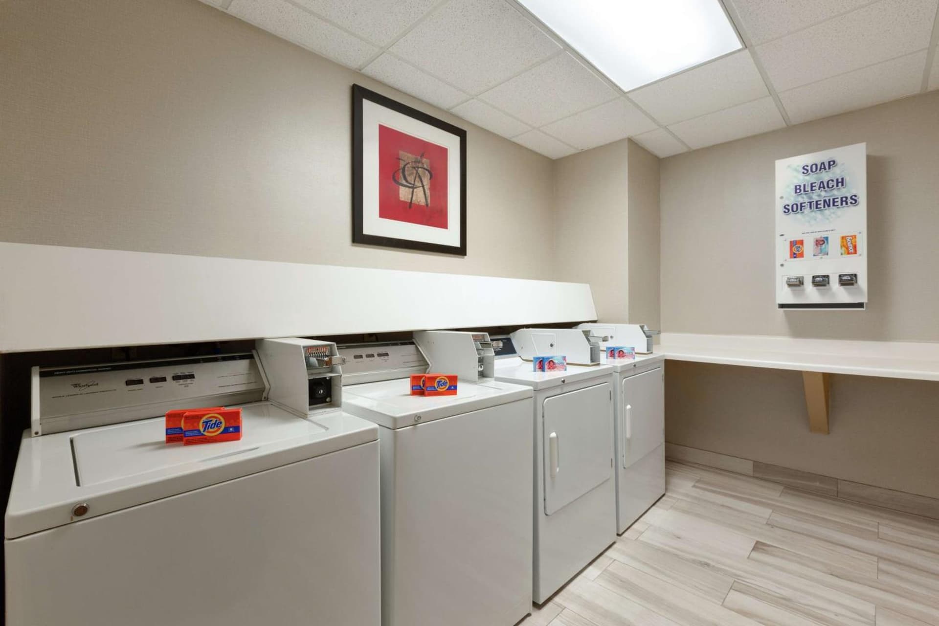 Hampton Inn and Suites Houston Clear Lake NASA gallery photo in Webster, TX — image 19