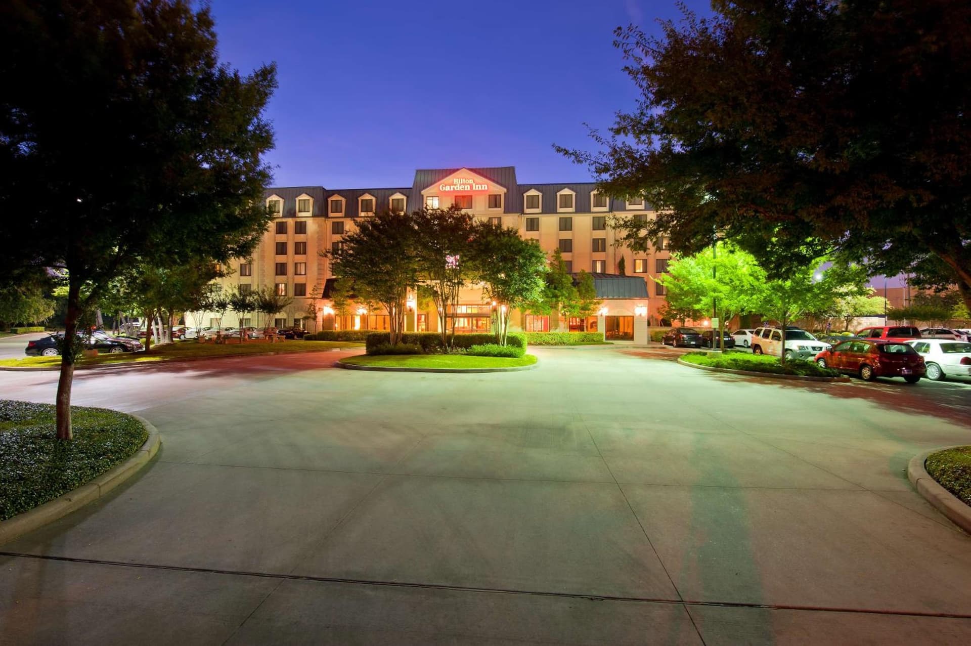 Hilton Garden Inn Houston Northwest interior in Houston, TX — gallery photo 2