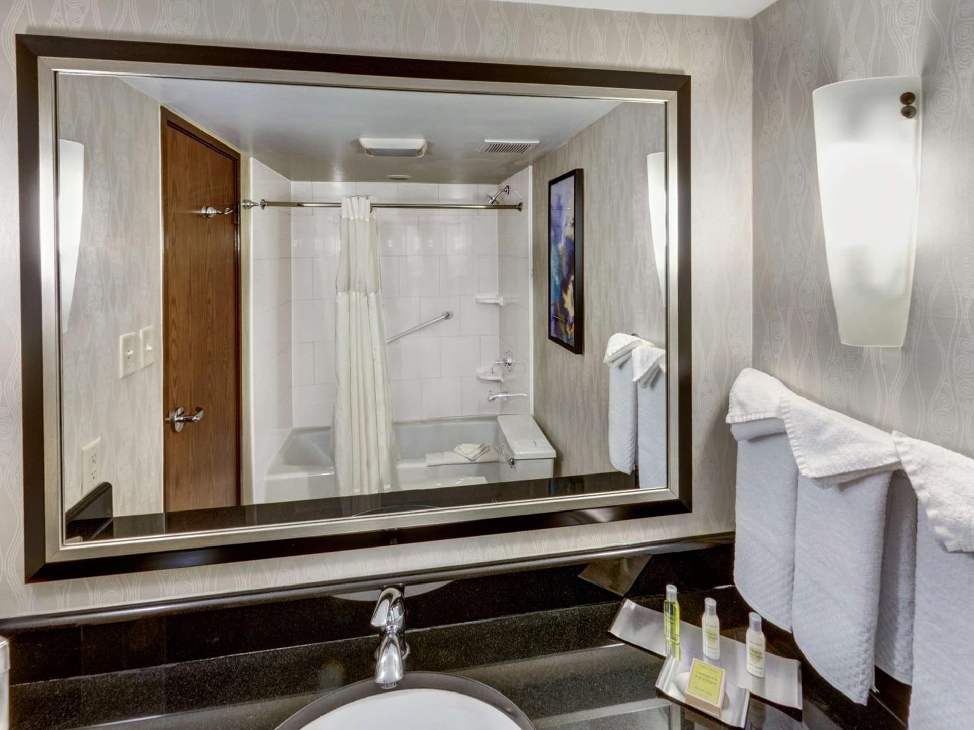 DoubleTree by Hilton Wichita Airport gallery photo in Wichita, KS — image 24