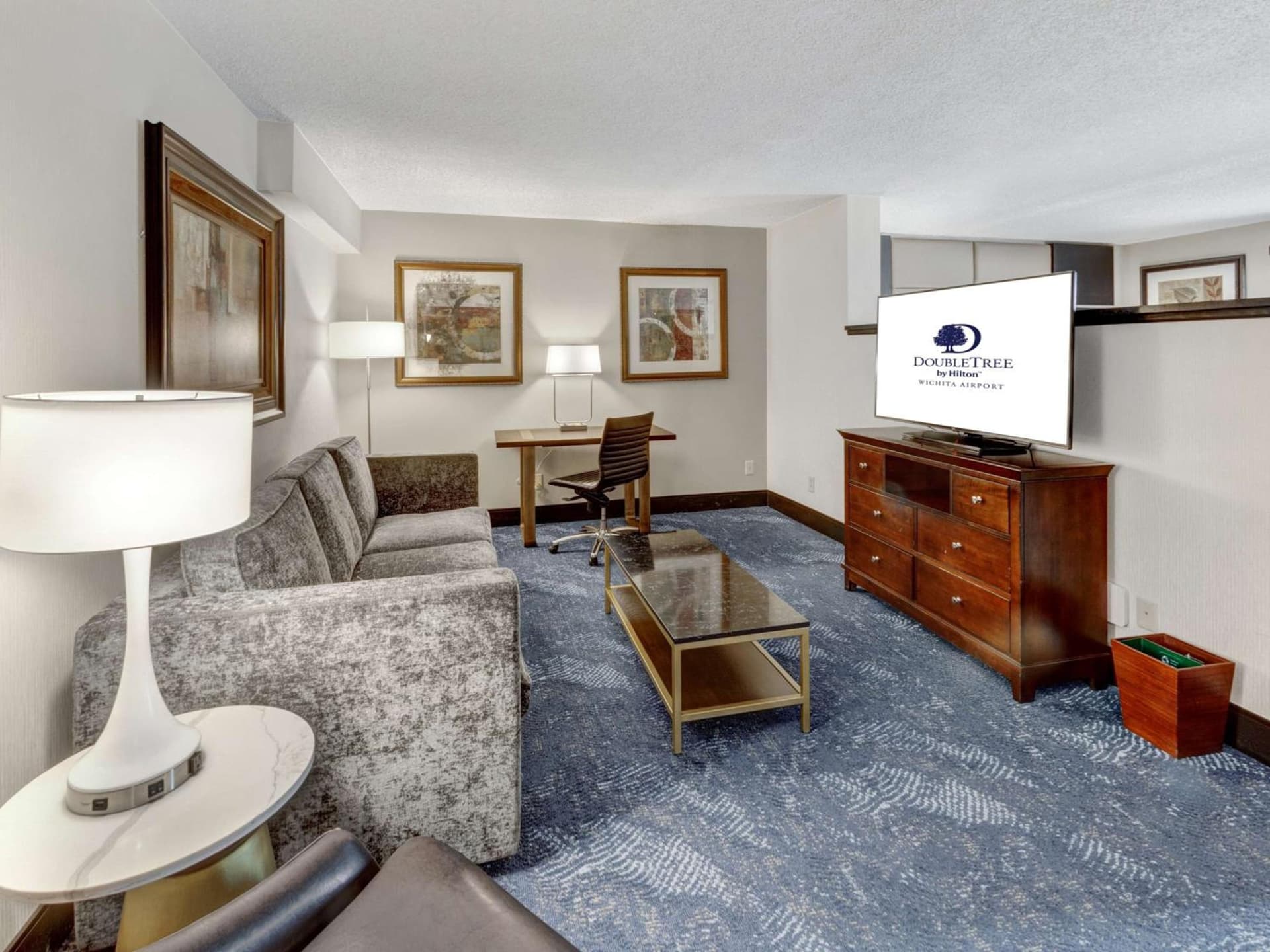 DoubleTree by Hilton Wichita Airport gallery photo in Wichita, KS — image 11