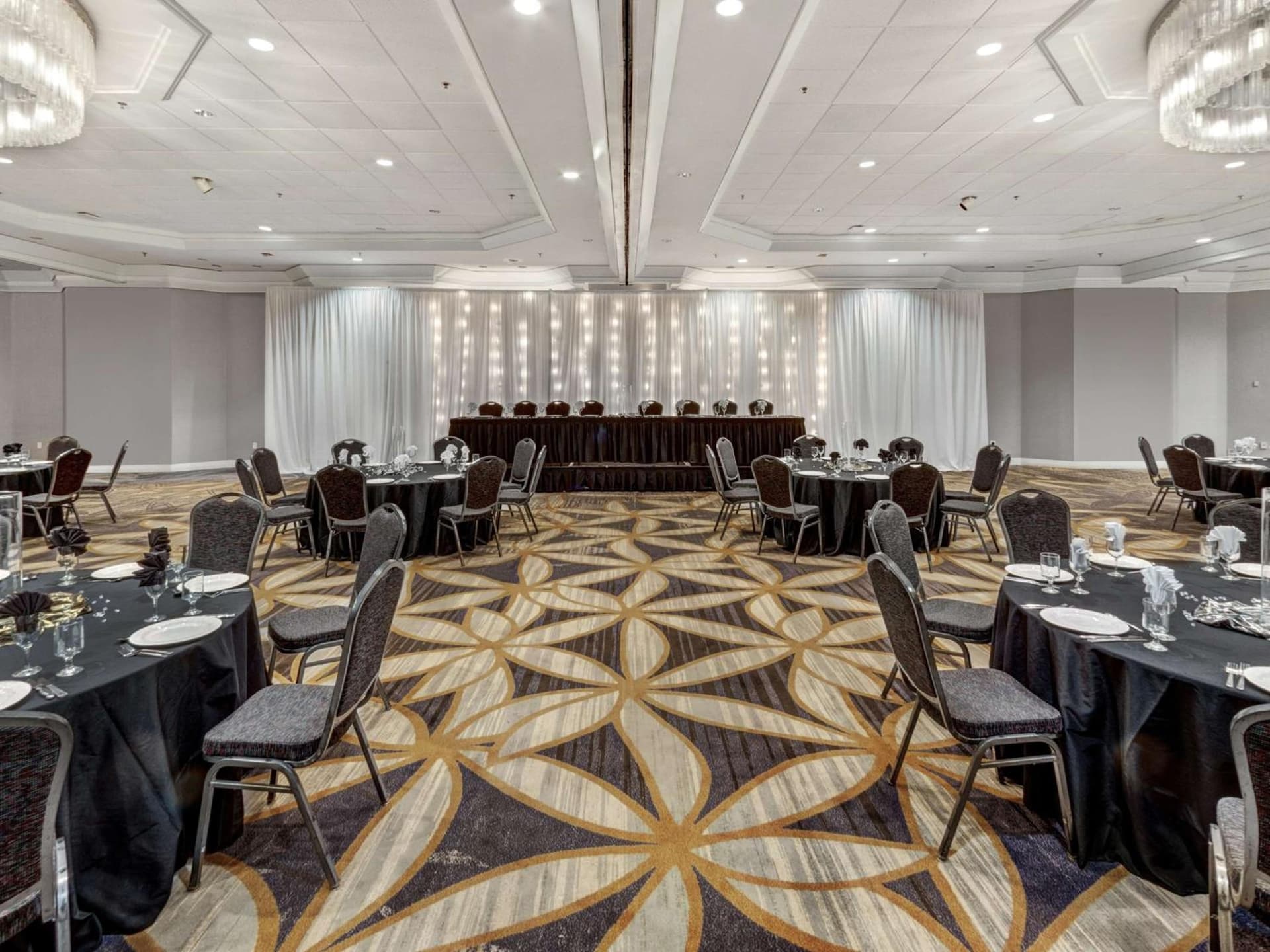 DoubleTree by Hilton Wichita Airport gallery photo in Wichita, KS — image 20