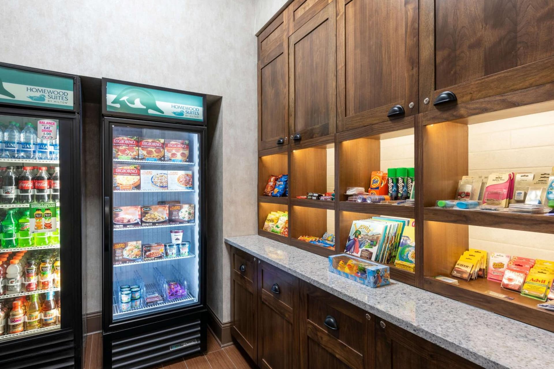 Homewood Suites by Hilton Indianapolis Downtown gallery photo in Indianapolis, IN — image 9