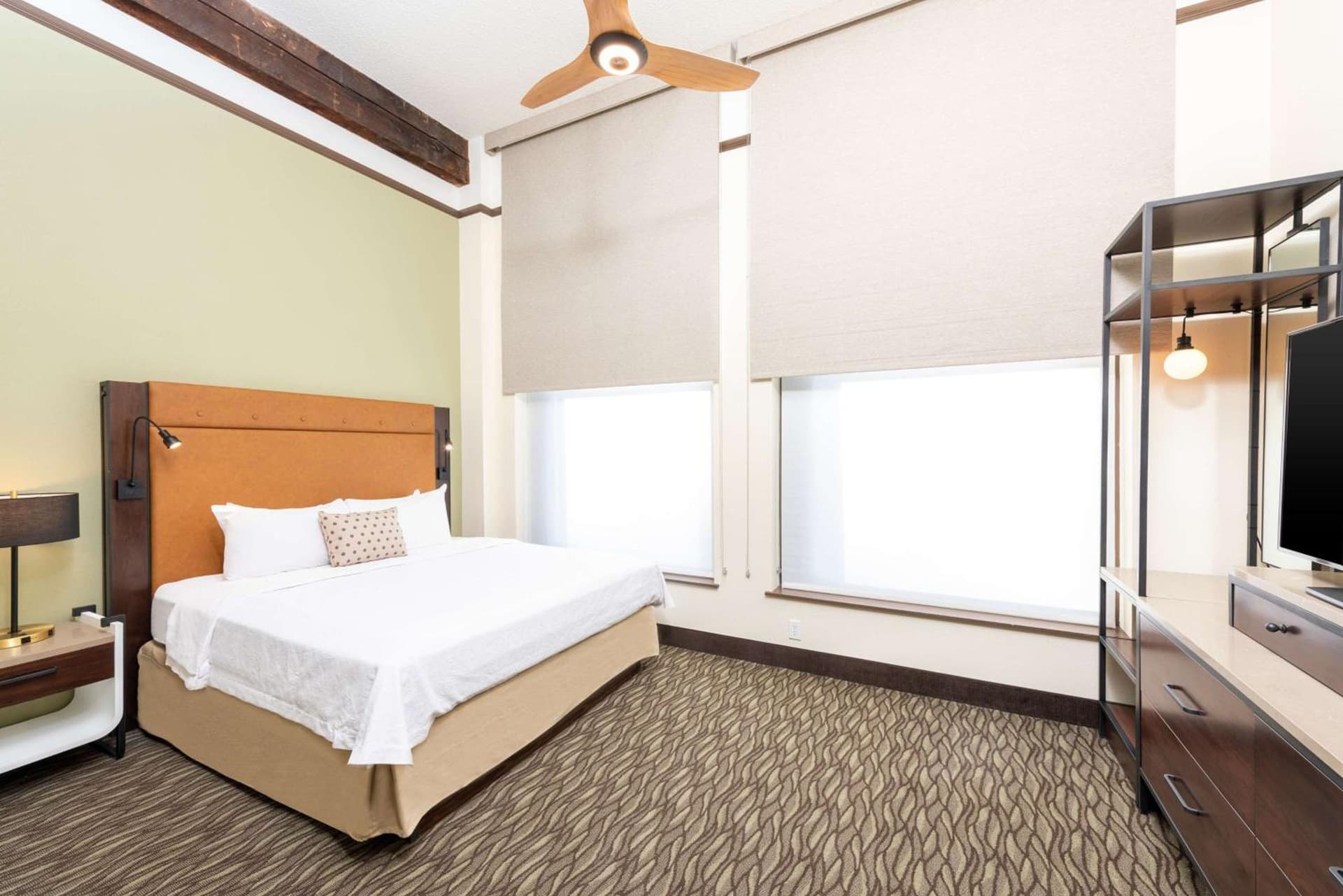 Homewood Suites by Hilton Indianapolis Downtown gallery photo in Indianapolis, IN — image 19