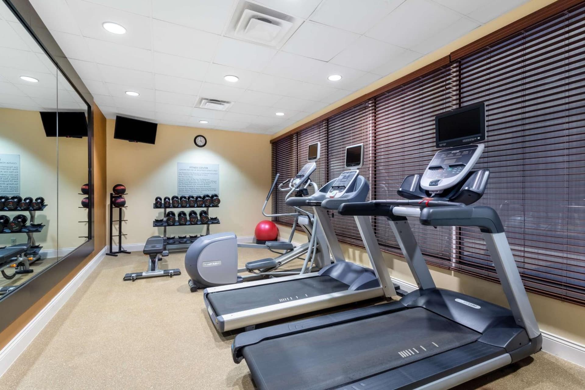 Hilton Garden Inn Islip/MacArthur Airport gallery photo in Ronkonkoma, NY — image 29