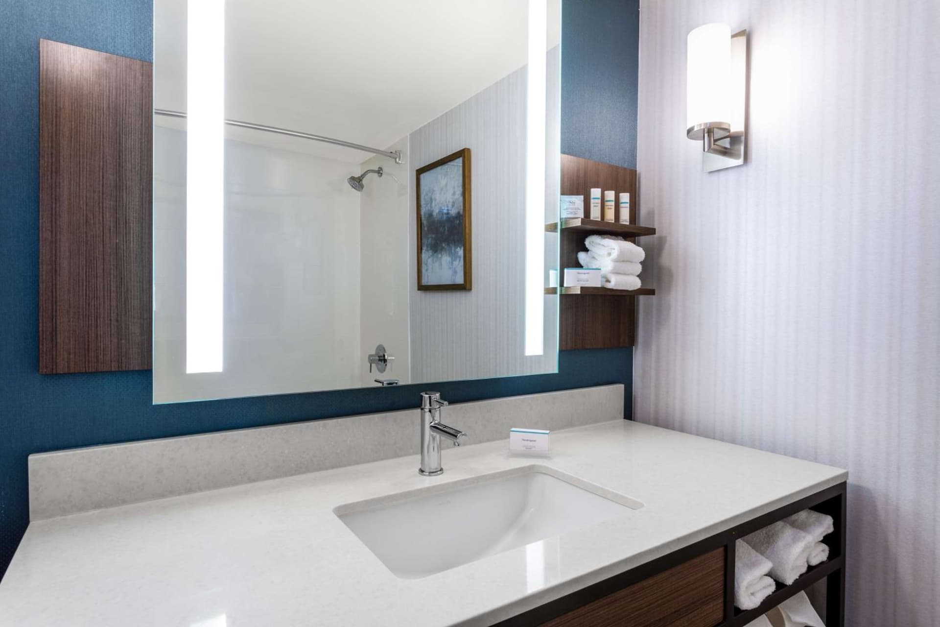 Hilton Garden Inn Islip/MacArthur Airport property views in Ronkonkoma, NY — gallery photo 3