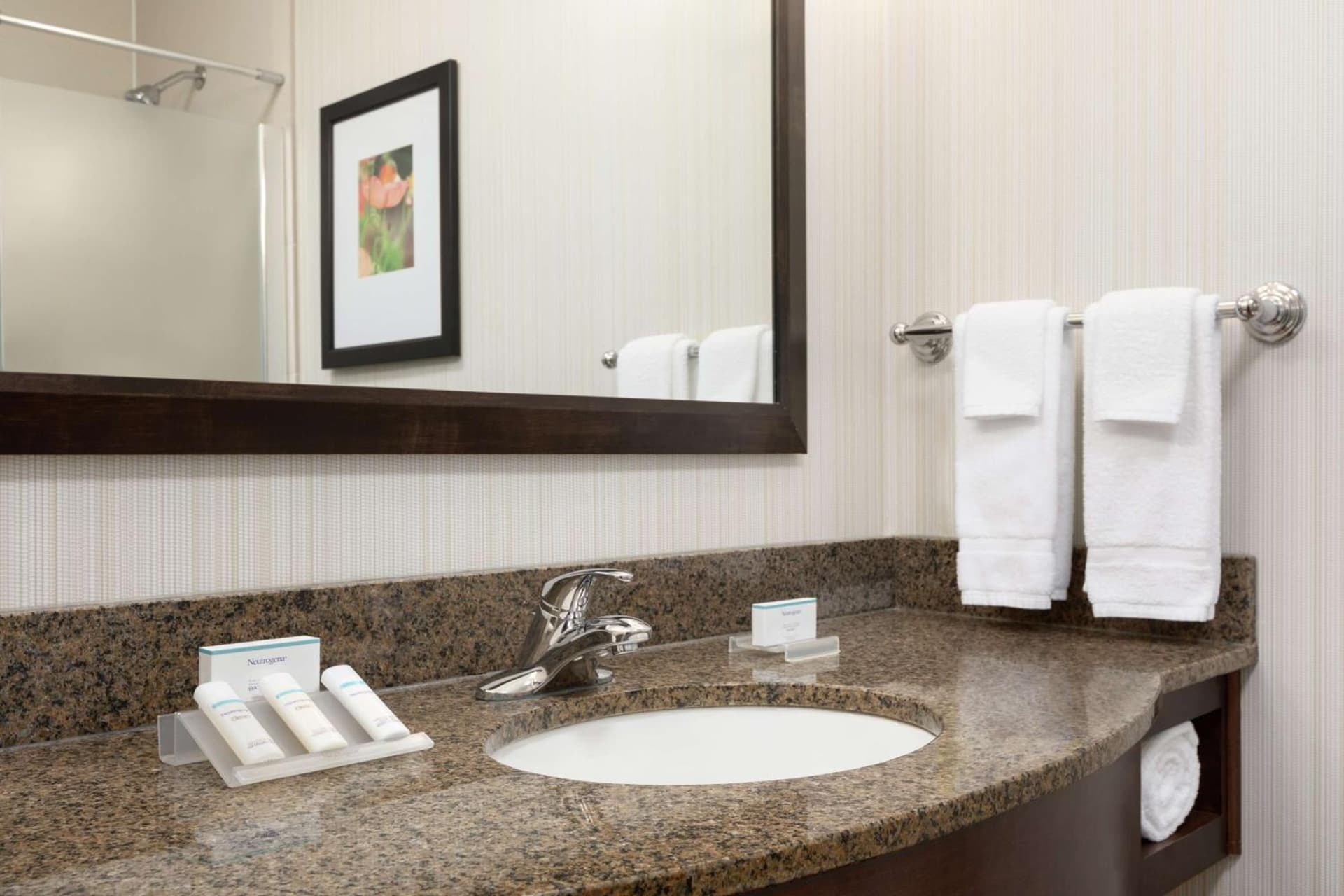 Hilton Garden Inn Stony Brook gallery photo in Stony Brook, NY — image 9