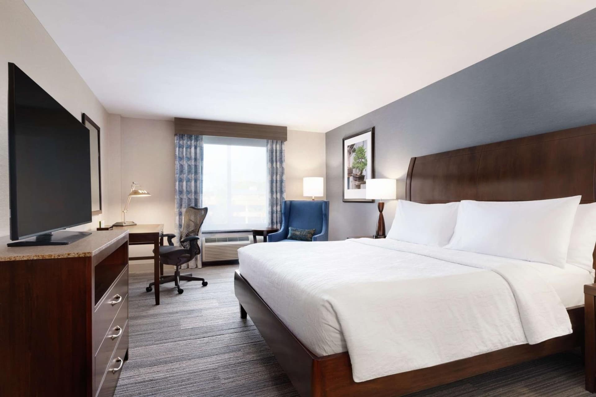 Hilton Garden Inn Stony Brook gallery photo in Stony Brook, NY — image 6