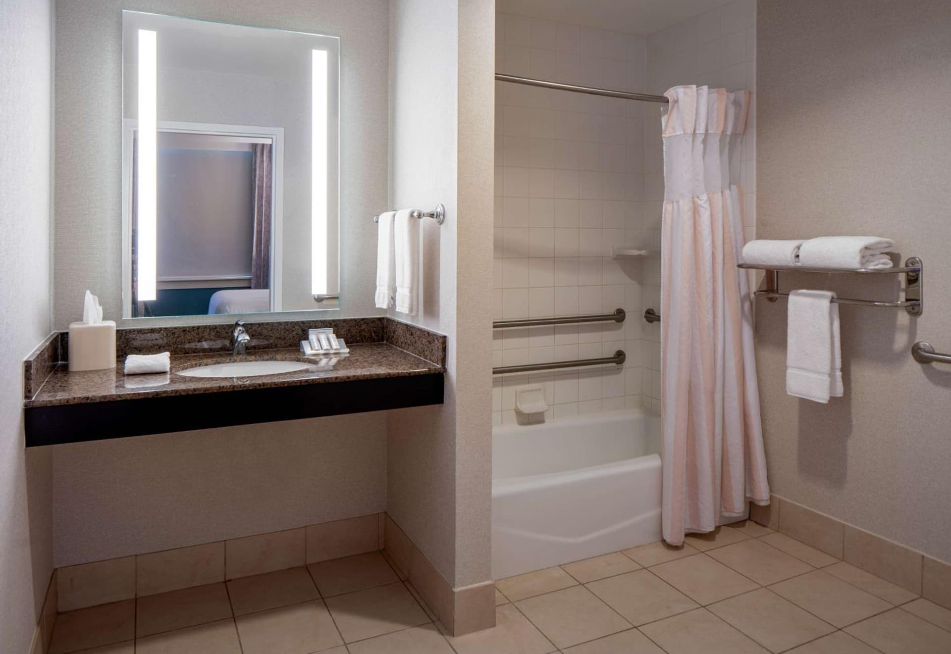 Hilton Garden Inn Jackson Downtown gallery photo in Jackson, MS — image 19