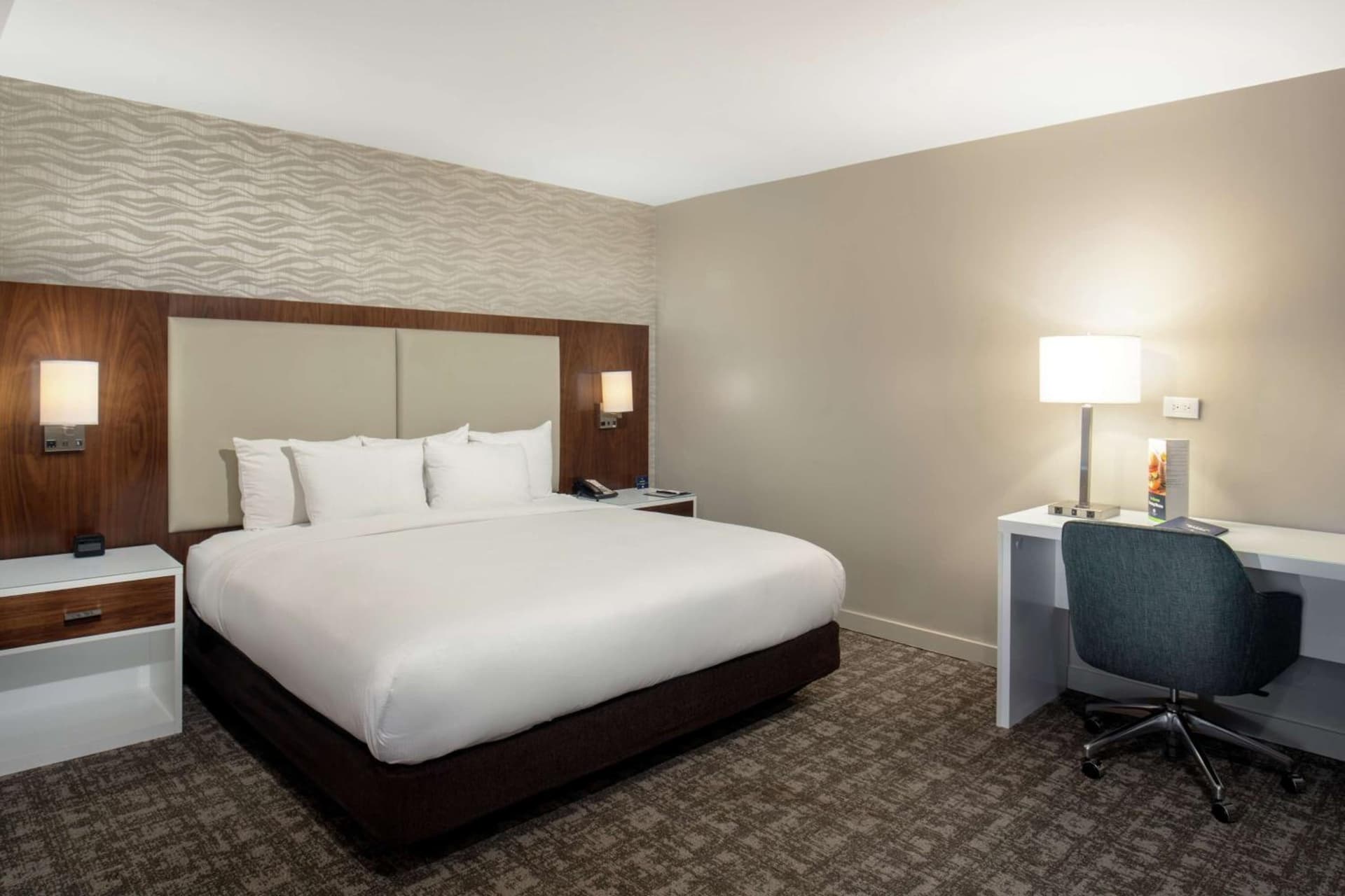 DoubleTree by Hilton Monrovia - Pasadena Area gallery photo in Monrovia, CA — image 29