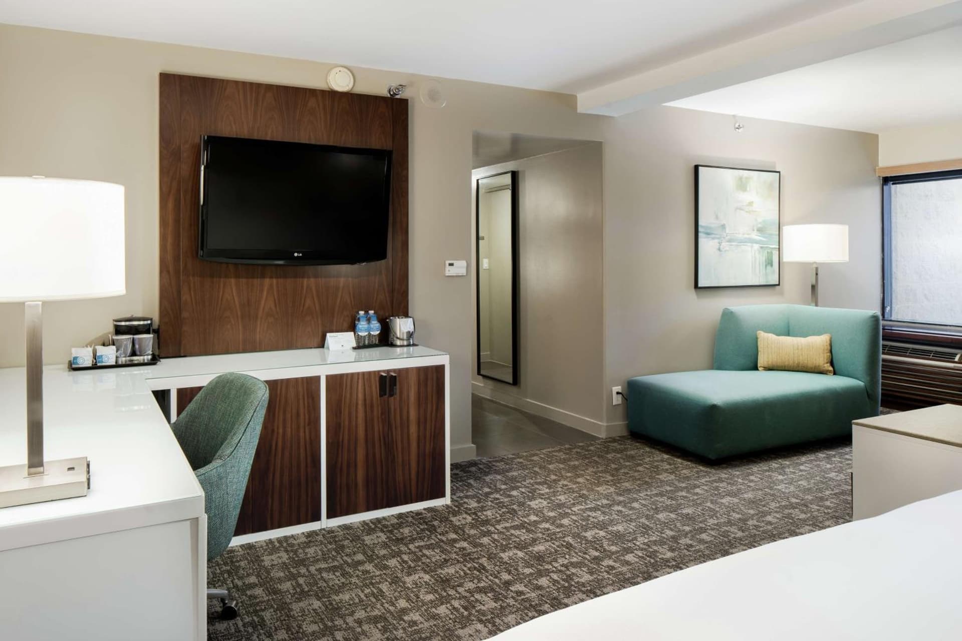 DoubleTree by Hilton Monrovia - Pasadena Area gallery photo in Monrovia, CA — image 8