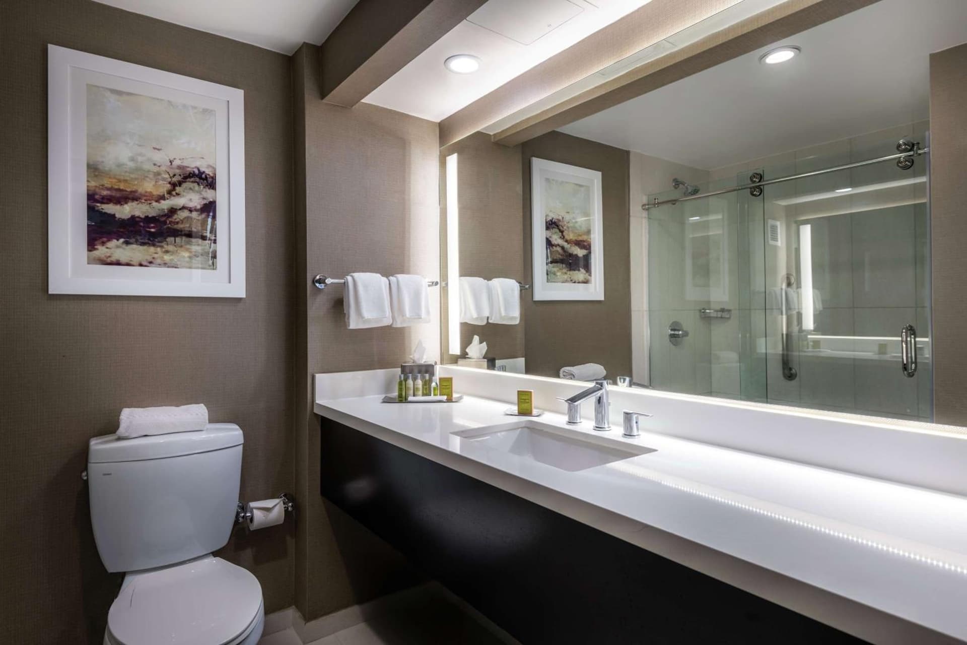 DoubleTree by Hilton Los Angeles Norwalk gallery photo in Norwalk, CA — image 34