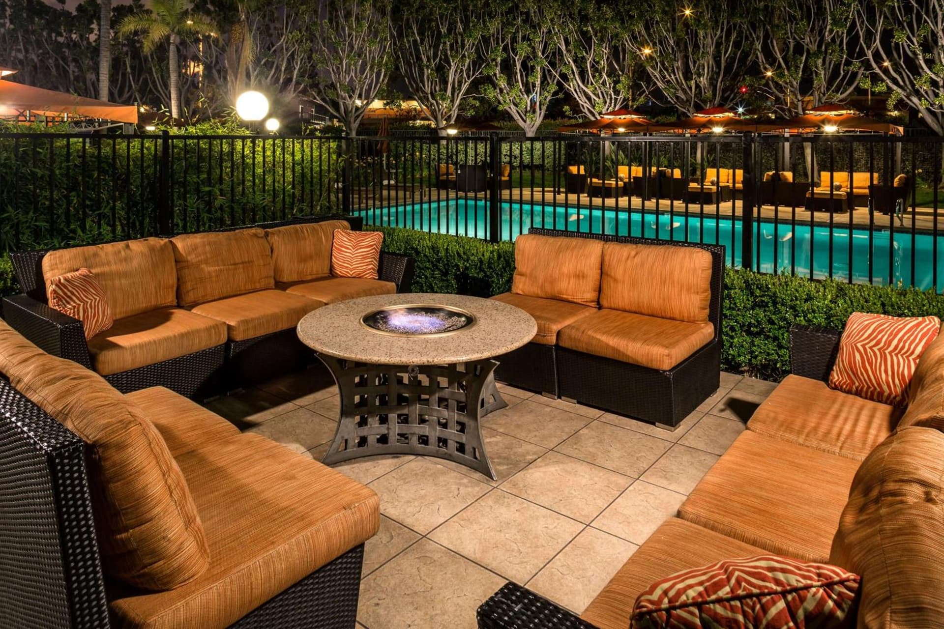 DoubleTree by Hilton Carson gallery photo in Carson, CA — image 49