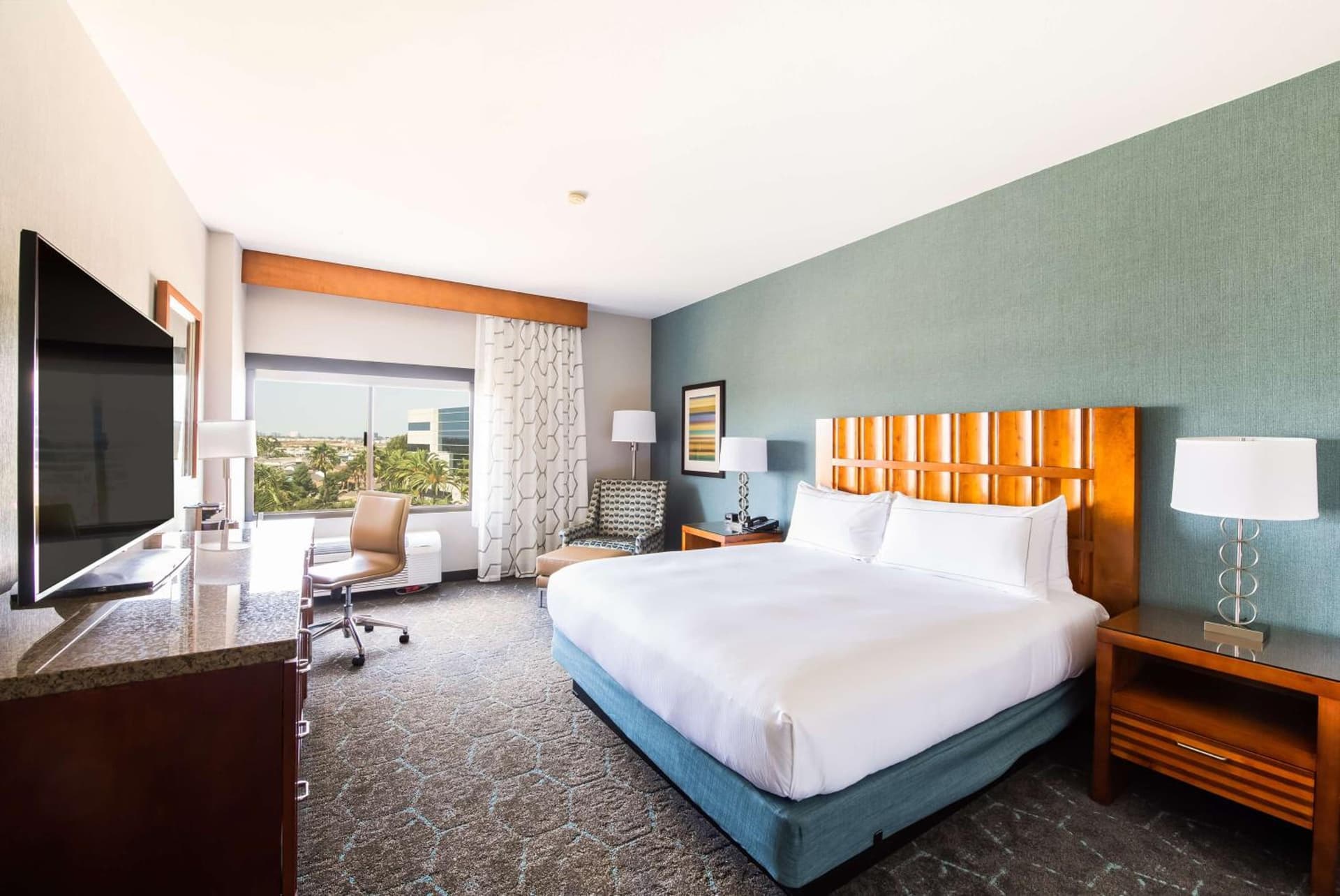 DoubleTree by Hilton Carson gallery photo in Carson, CA — image 44