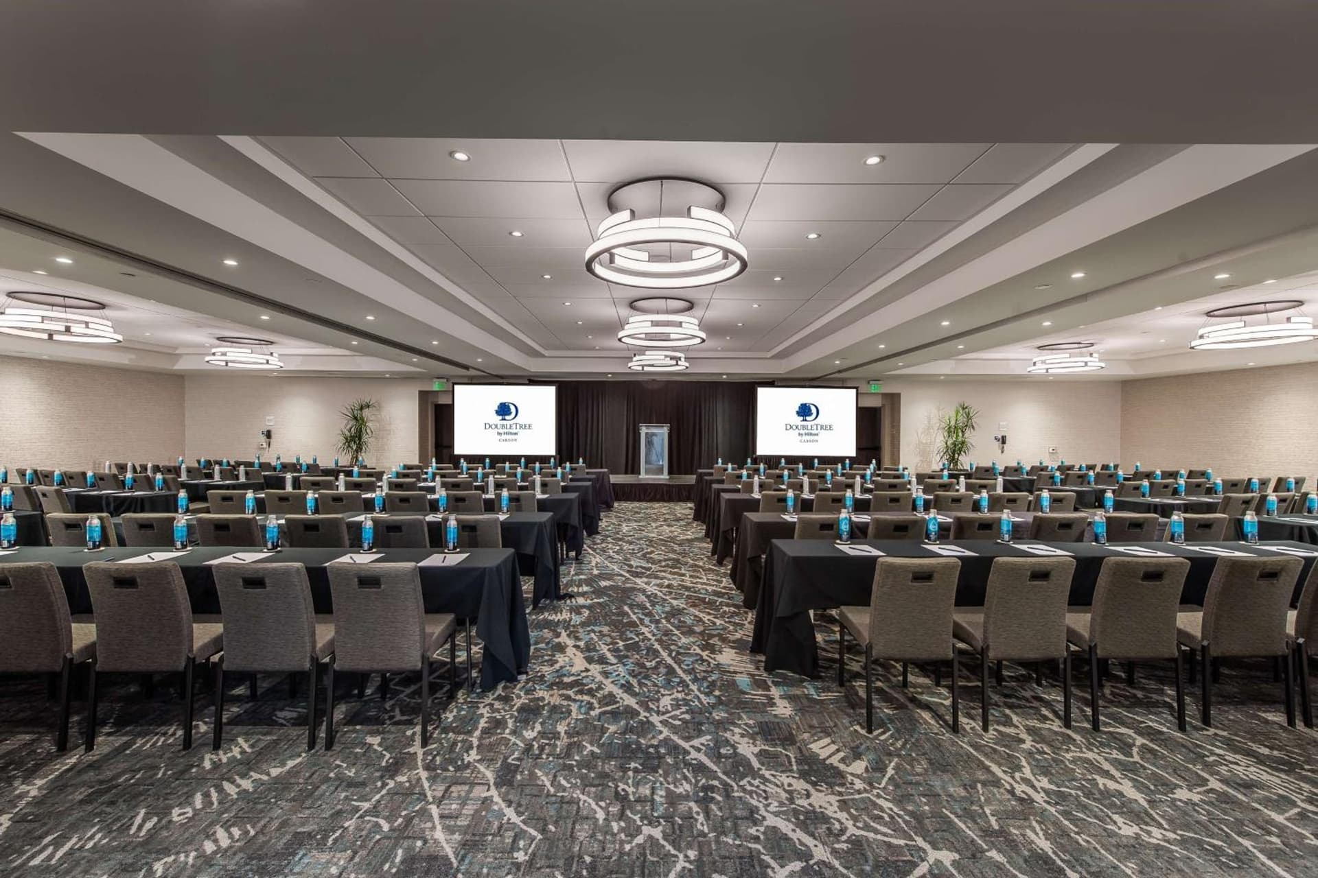 DoubleTree by Hilton Carson gallery photo in Carson, CA — image 20