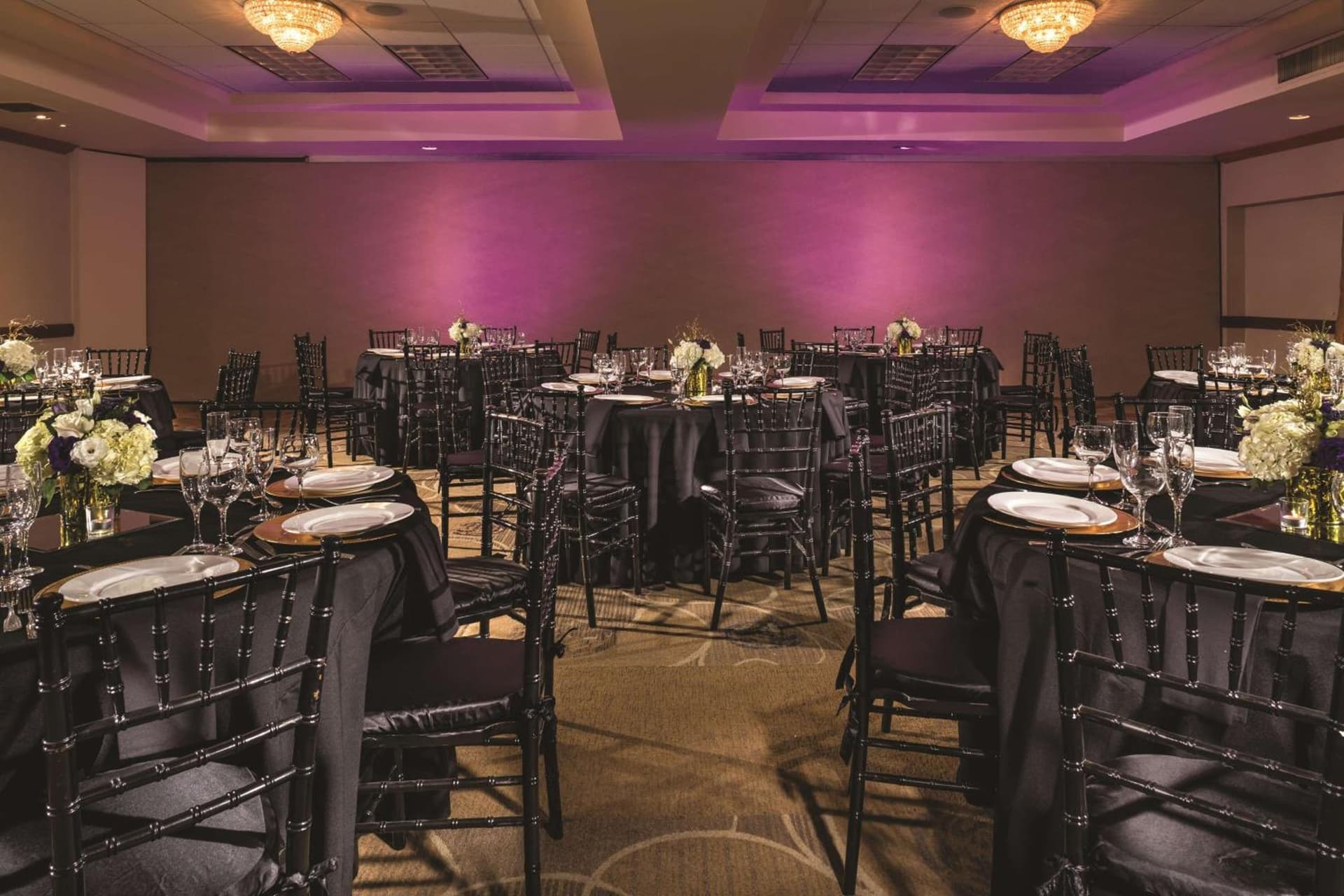 DoubleTree by Hilton Carson gallery photo in Carson, CA — image 21