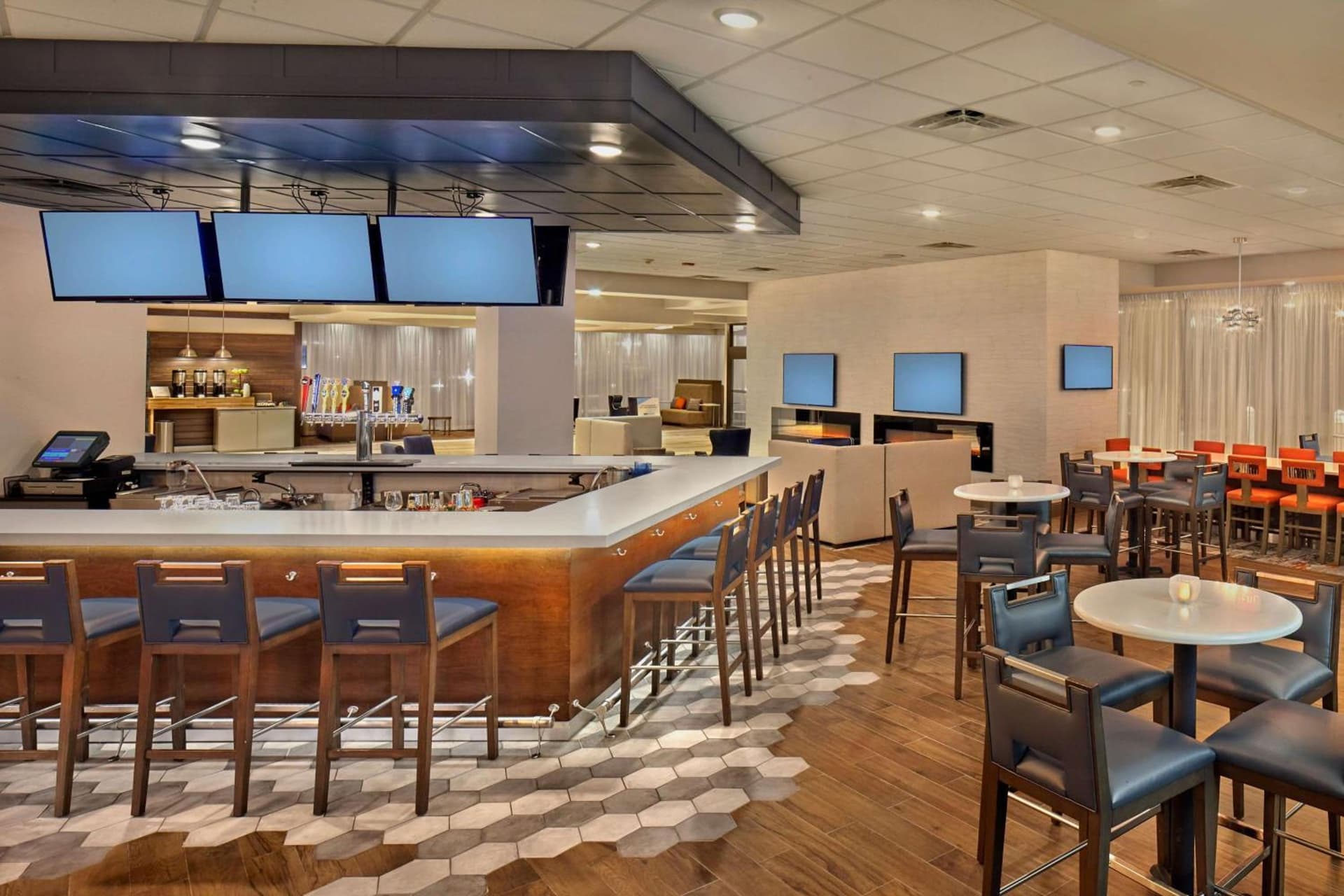 DoubleTree by Hilton Little Rock gallery photo in Little Rock, AR — image 35