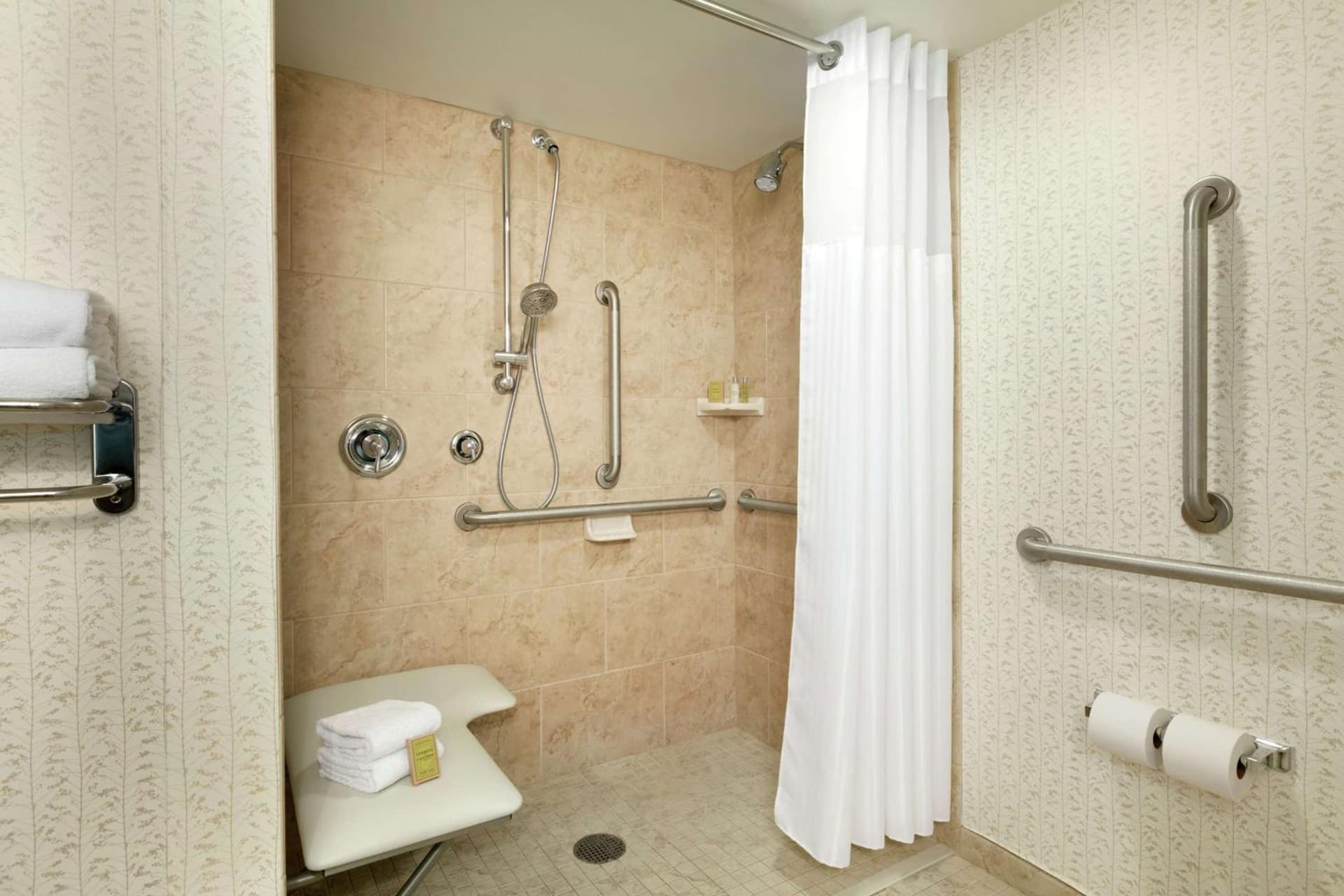 DoubleTree Resort by Hilton Lancaster gallery photo in Lancaster, PA — image 43