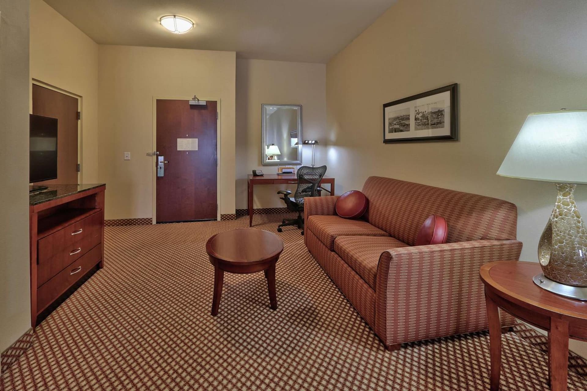 Hilton Garden Inn Las Cruces property views in Las Cruces, NM — gallery photo 3