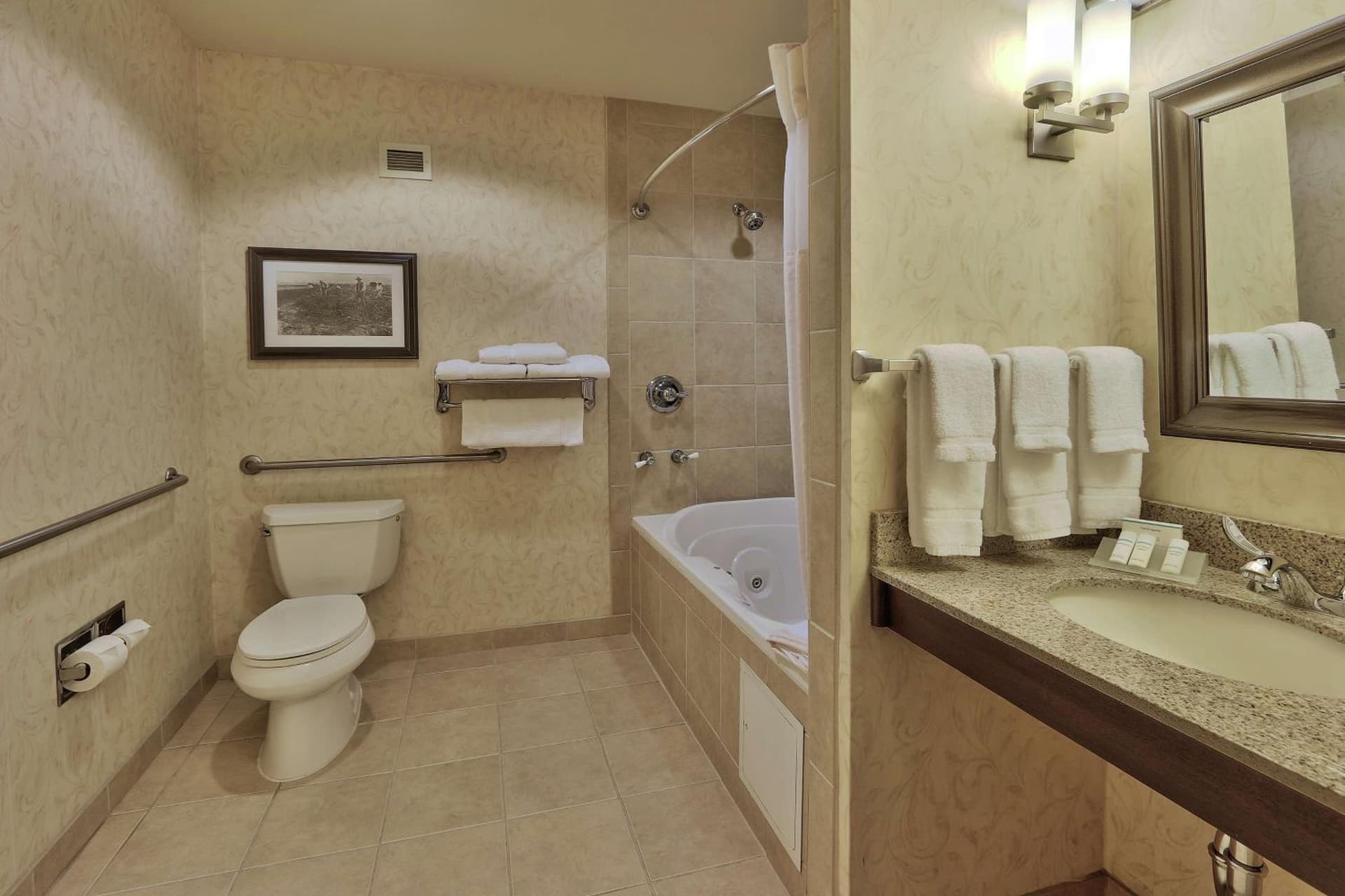 Hilton Garden Inn Las Cruces gallery photo in Las Cruces, NM — image 41