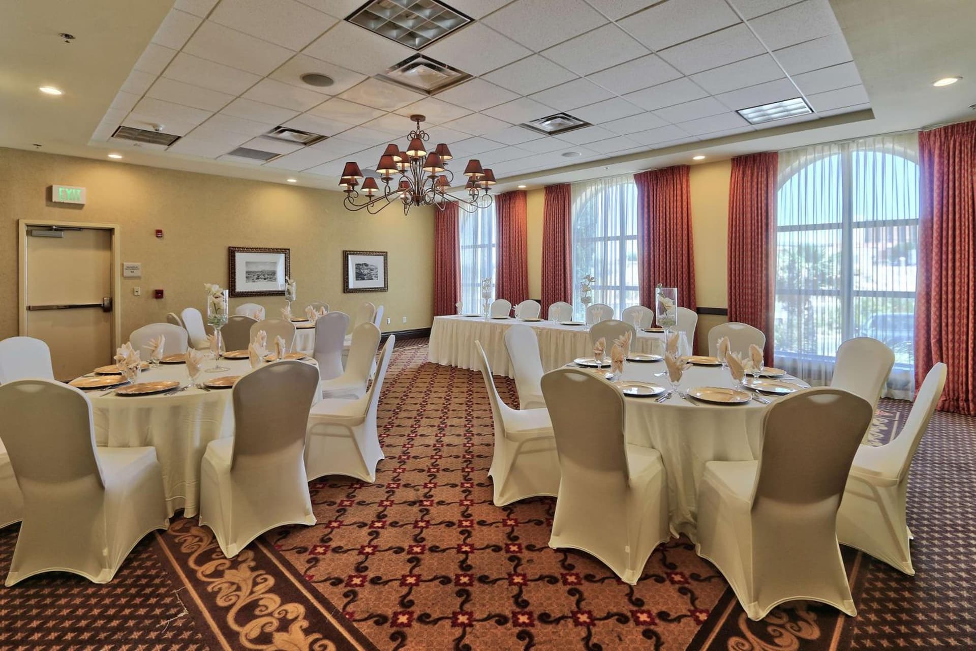 Hilton Garden Inn Las Cruces gallery photo in Las Cruces, NM — image 52