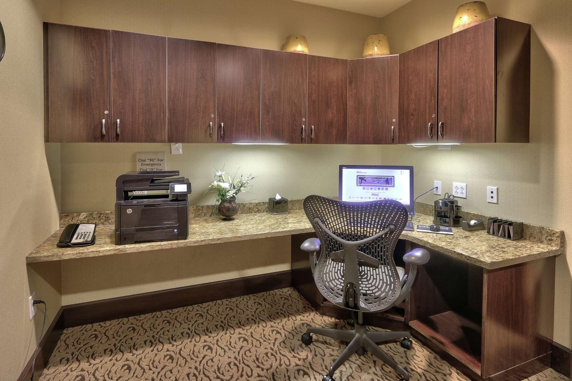 Hilton Garden Inn Las Cruces gallery photo in Las Cruces, NM — image 19