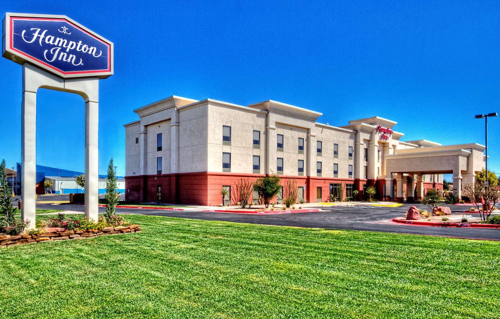 Baymont by Wyndham Midland TX interior in Midland, TX — gallery photo 2