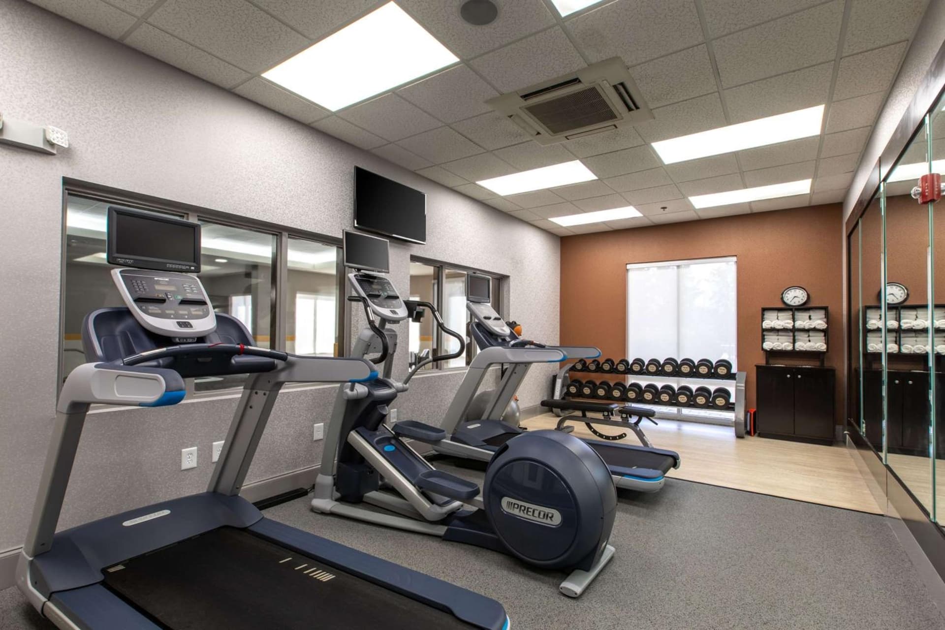 Hilton Garden Inn Lynchburg gallery photo in Lynchburg, VA — image 41