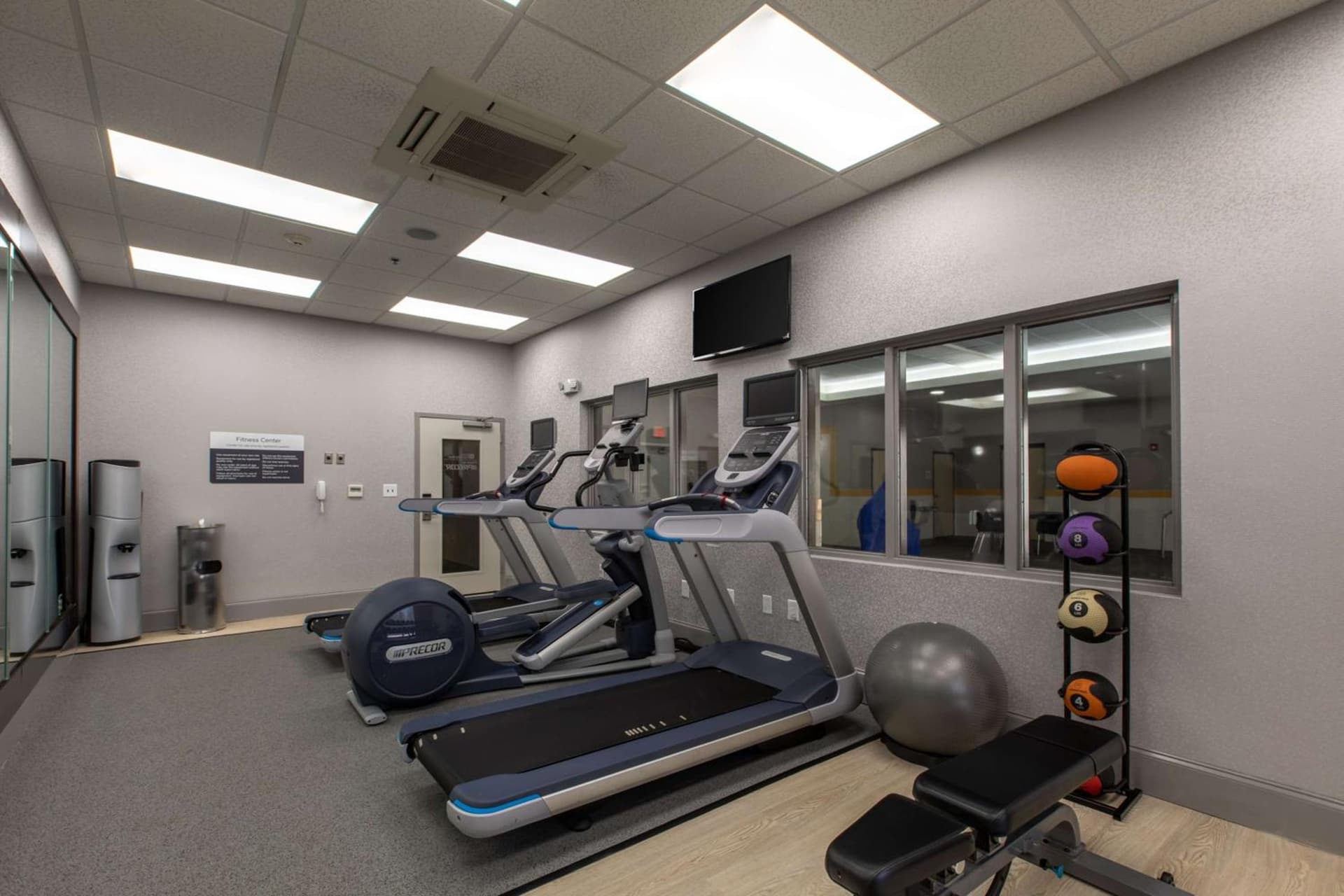 Hilton Garden Inn Lynchburg gallery photo in Lynchburg, VA — image 47