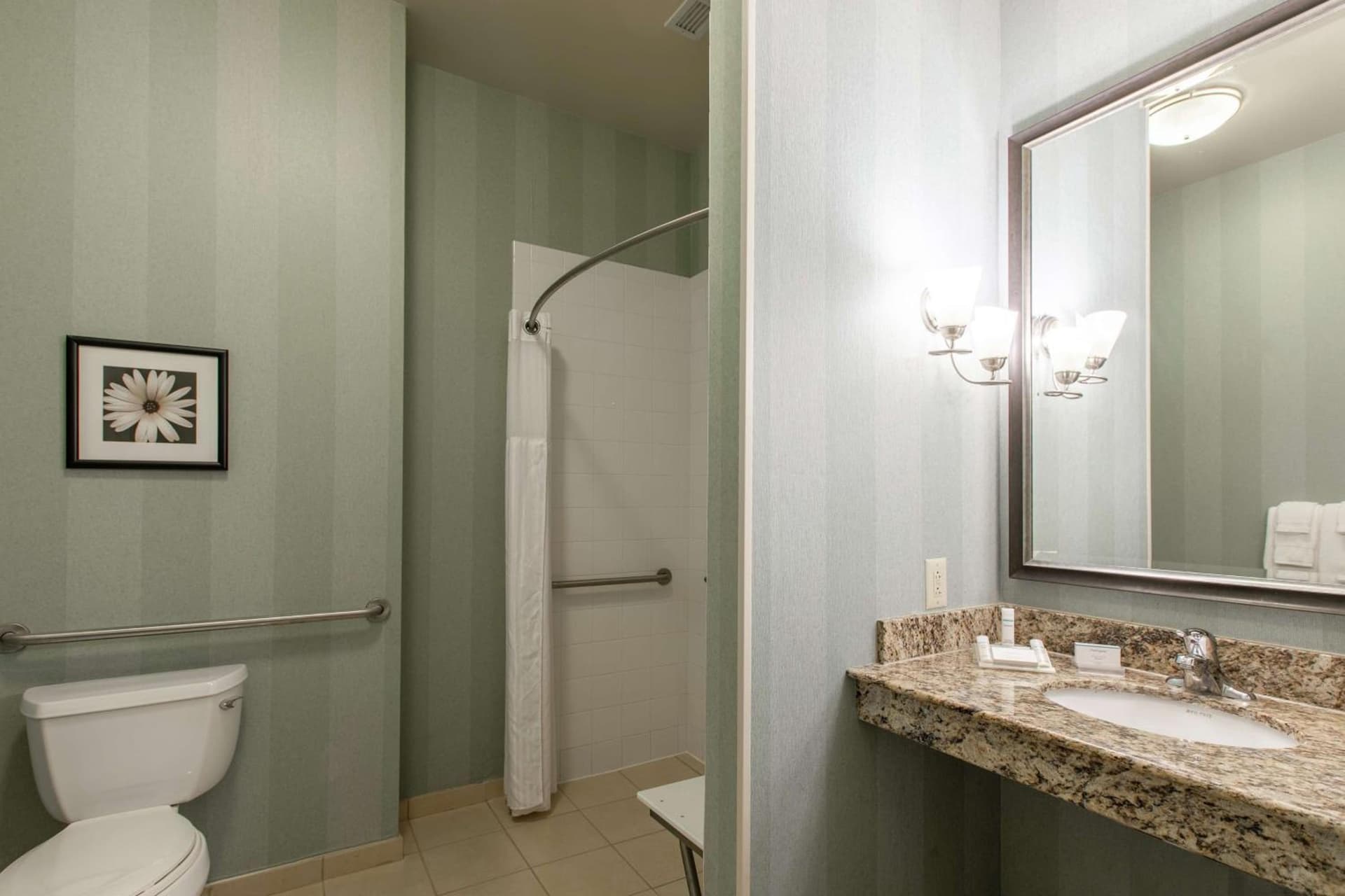 Hilton Garden Inn Lynchburg property views in Lynchburg, VA — gallery photo 3