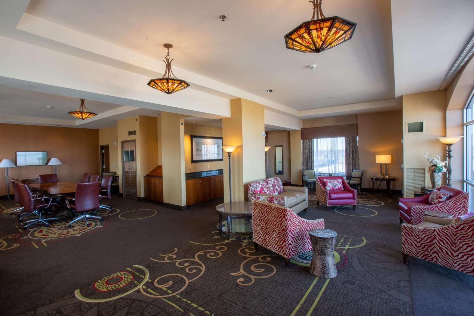 DoubleTree by Hilton Bay City - Riverfront gallery photo in Bay City, MI — image 64